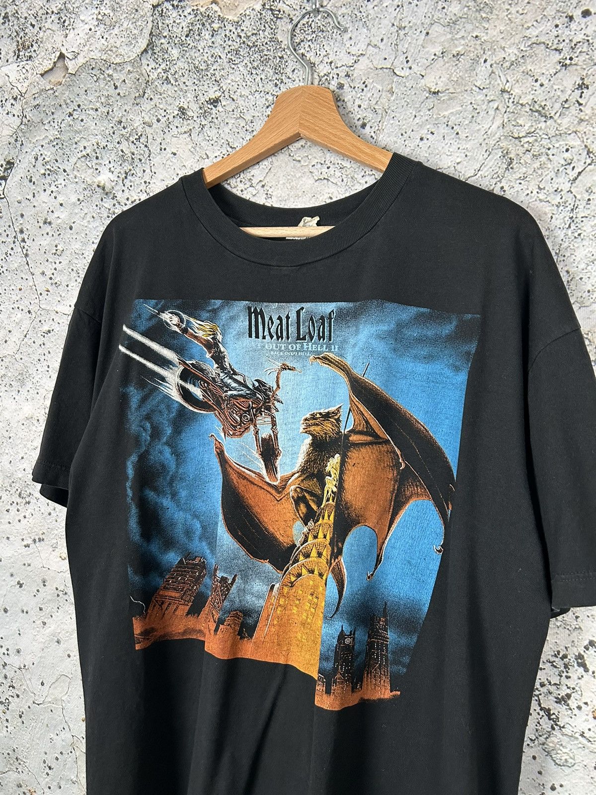 Band Tees Vintage Meat Loaf 90s Bat Out Of Hell Single Stitch Rock Tee Size US XL / EU 56 / 4 - 3 Thumbnail