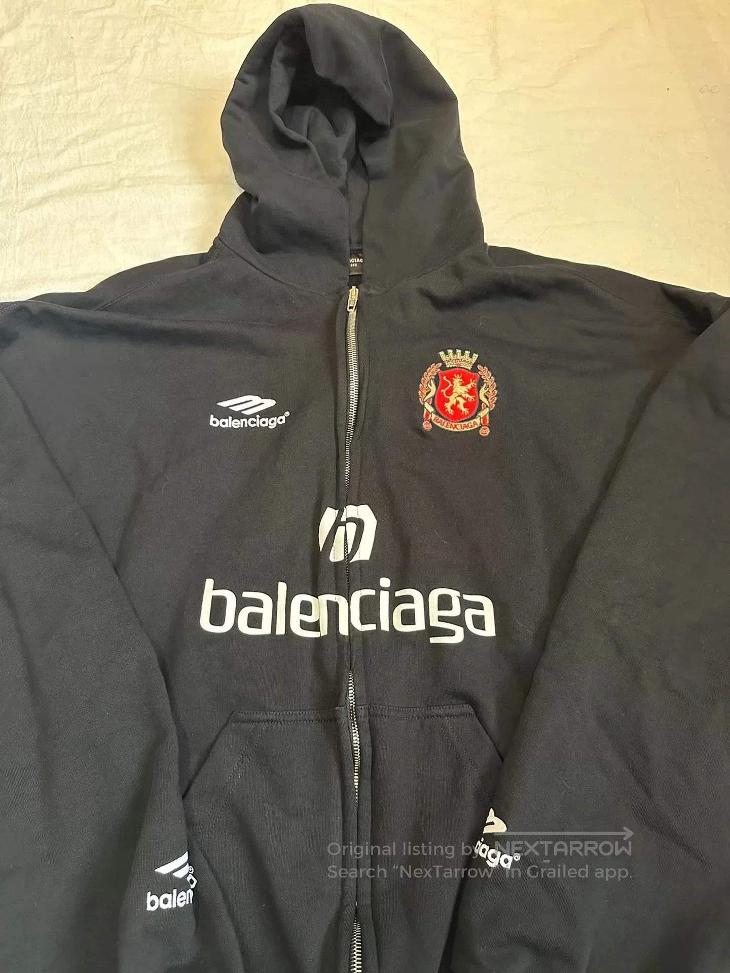 Balenciaga balenciaga manchester united embroidered hoodie. Size US XS / EU 42 / 0 - 2 Thumbnail