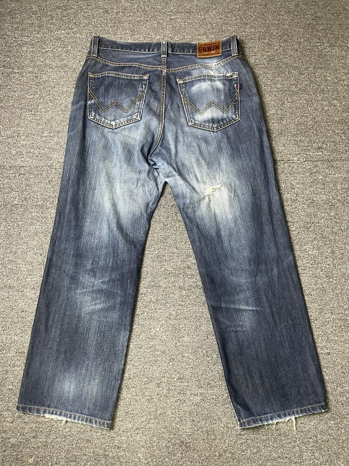 Edwin × Vintage Vintage EDWIN 404 Ripped Straight Cut Jeans (92) Size US 34 / EU 50 - 11 Thumbnail