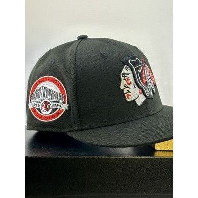 New Era Chicago Blackhawks Styll.ca Infamous Pack 59FIFTY Gray UV Ex Size ONE SIZE - 1 Thumbnail
