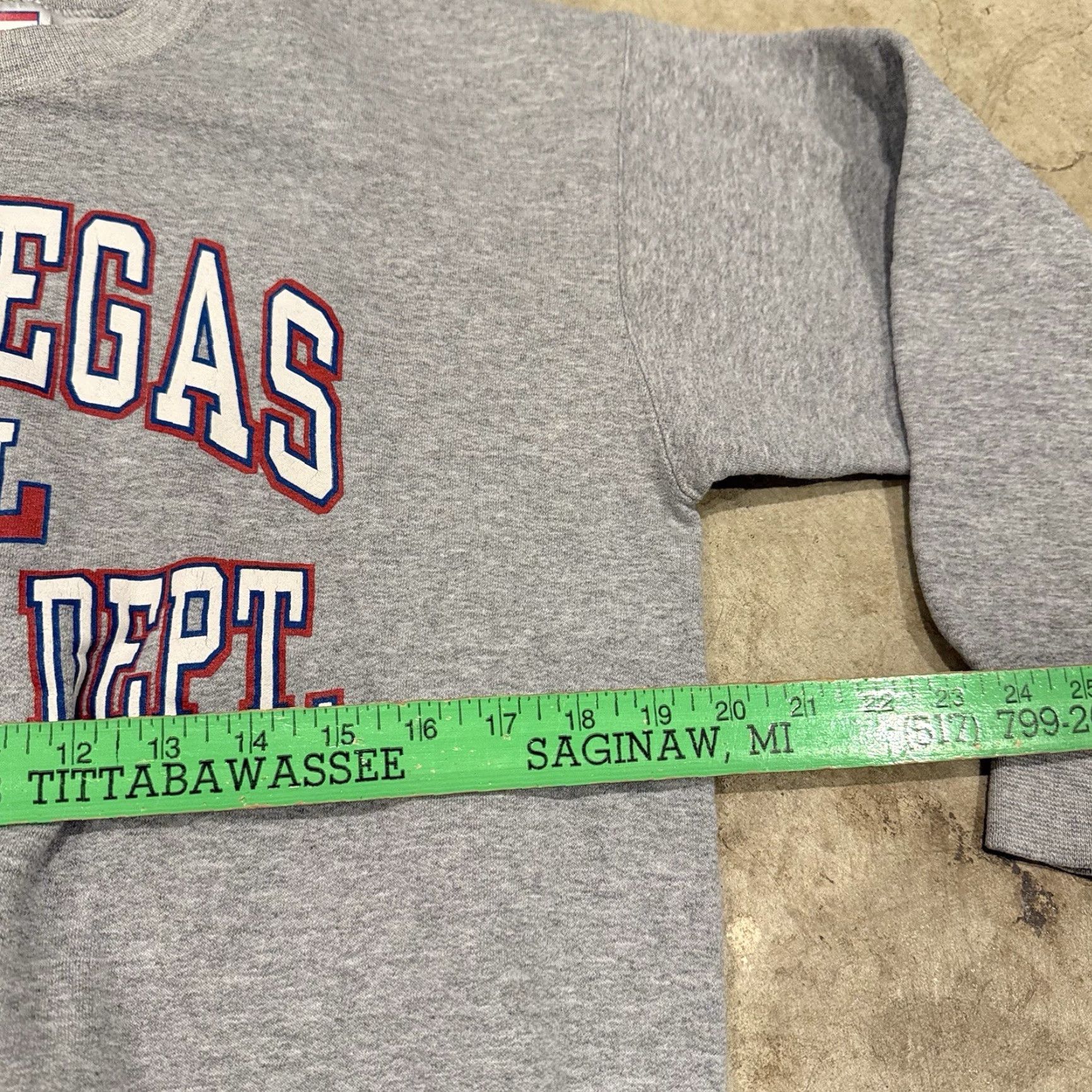 Vintage VINTAGE Las Vegas Athletic Dept Sweatshirt Crewneck Mens Medium Gray Sweatshirt M Gray Mens Size US M / EU 48-50 / 2 - 5 Thumbnail