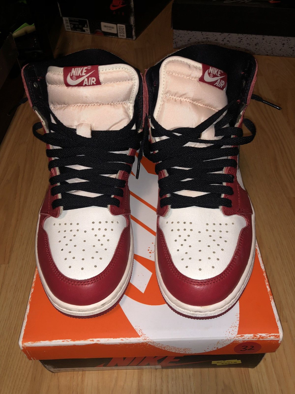 Nike Air Jordan 1 Retro High OG Chicago Lost And Found - Size 9.5 Size US 9.5 / EU 42-43 - 1 Thumbnail