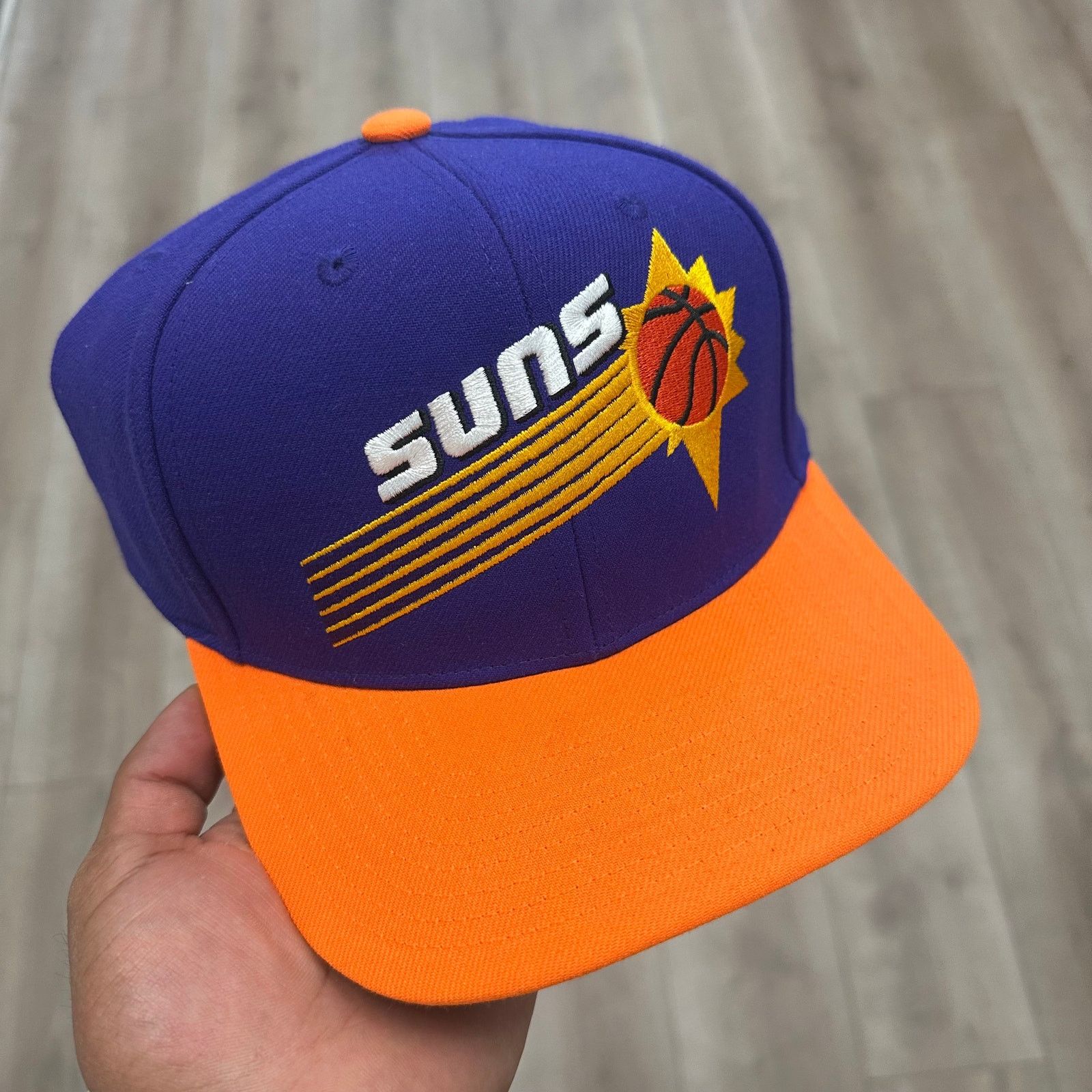 Mitchell & Ness Mitchell & Ness Phoenix Suns Hardwood Classics snapback hat Size ONE SIZE - 1 Thumbnail