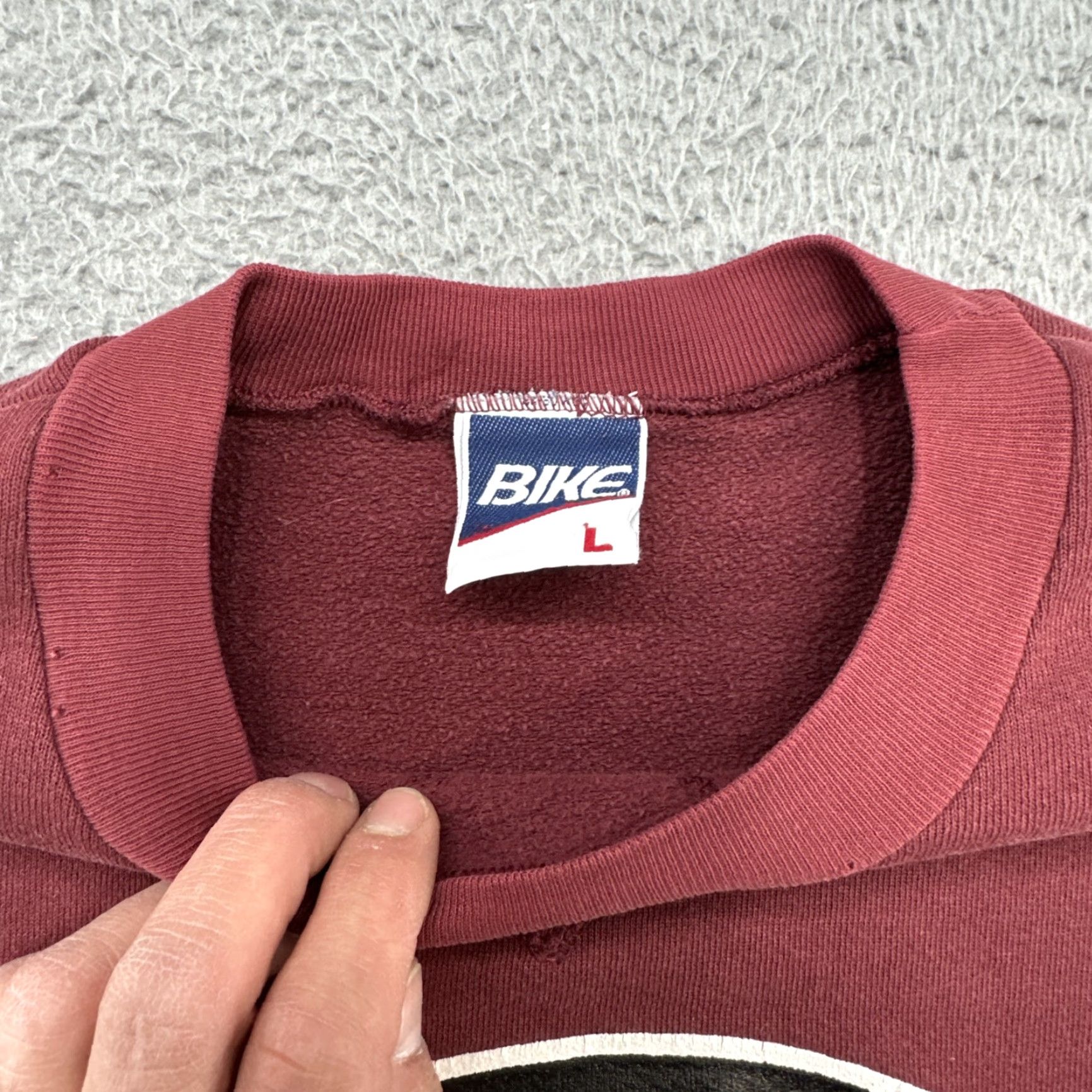 Vintage VINTAGE Florida State University Seminoles Sweatshirt Large USA 90s Wolf Pullover Men Red Logo Raglan Sleeve 50/50 Cotton Polyester Crew Neck Football Size US L / EU 52-54 / 3 - 5 Thumbnail