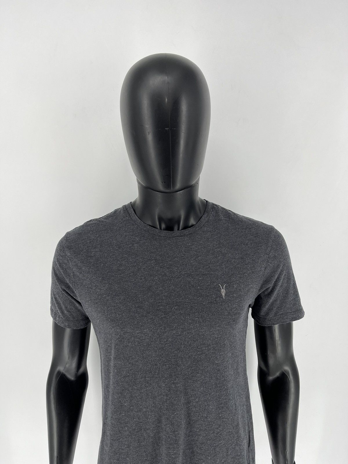 Allsaints Vintage Y2K Allsaints T-shirt luxury sportswear size M Size US M / EU 48-50 / 2 - 5 Thumbnail