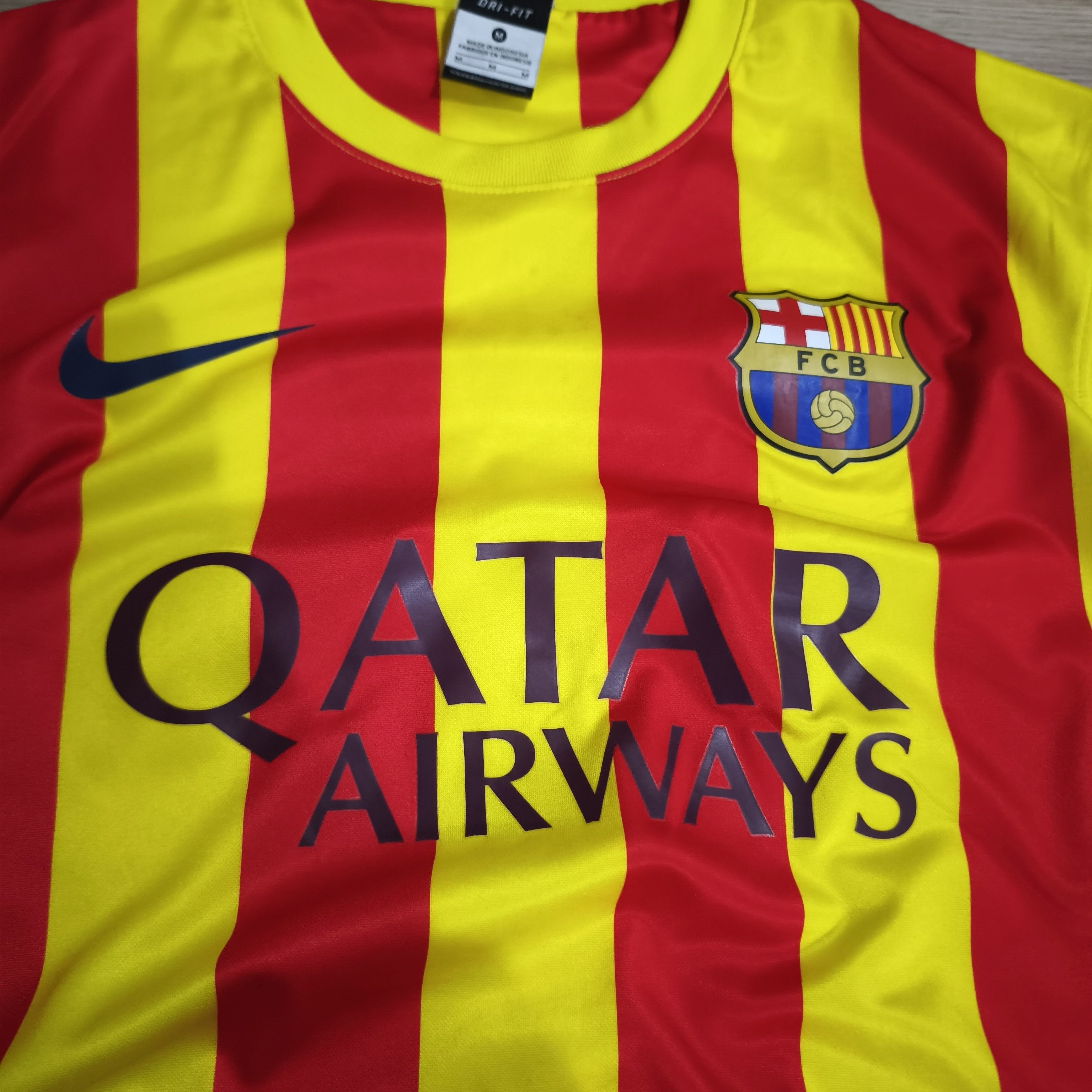 Nike Barcelona Size US M / EU 48-50 / 2 - 2 Thumbnail