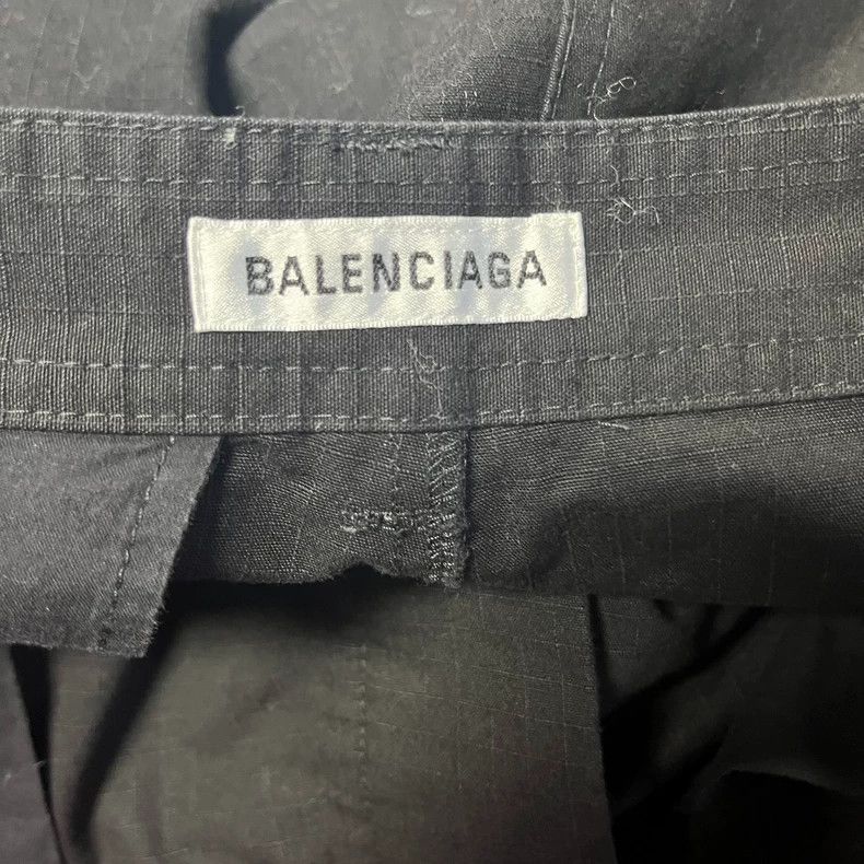 Balenciaga Balenciaga size 40 Black Solid cargo Wide Leg Pant Skirt Size 24" / US 00 / IT 34 - 4 Thumbnail