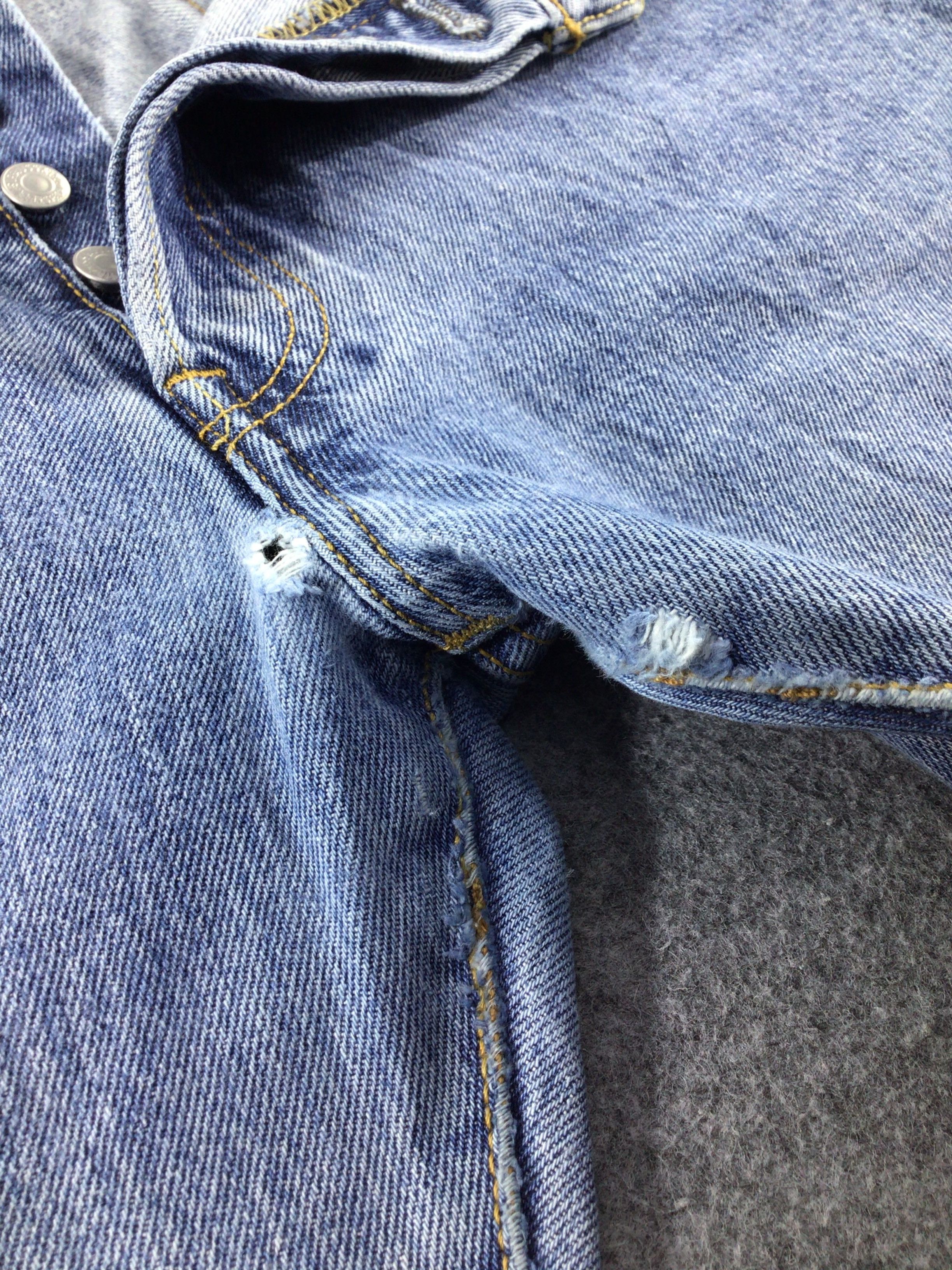 Levi's Vintage Levis 501 Jeans-J368 Size US 35 - 8 Thumbnail