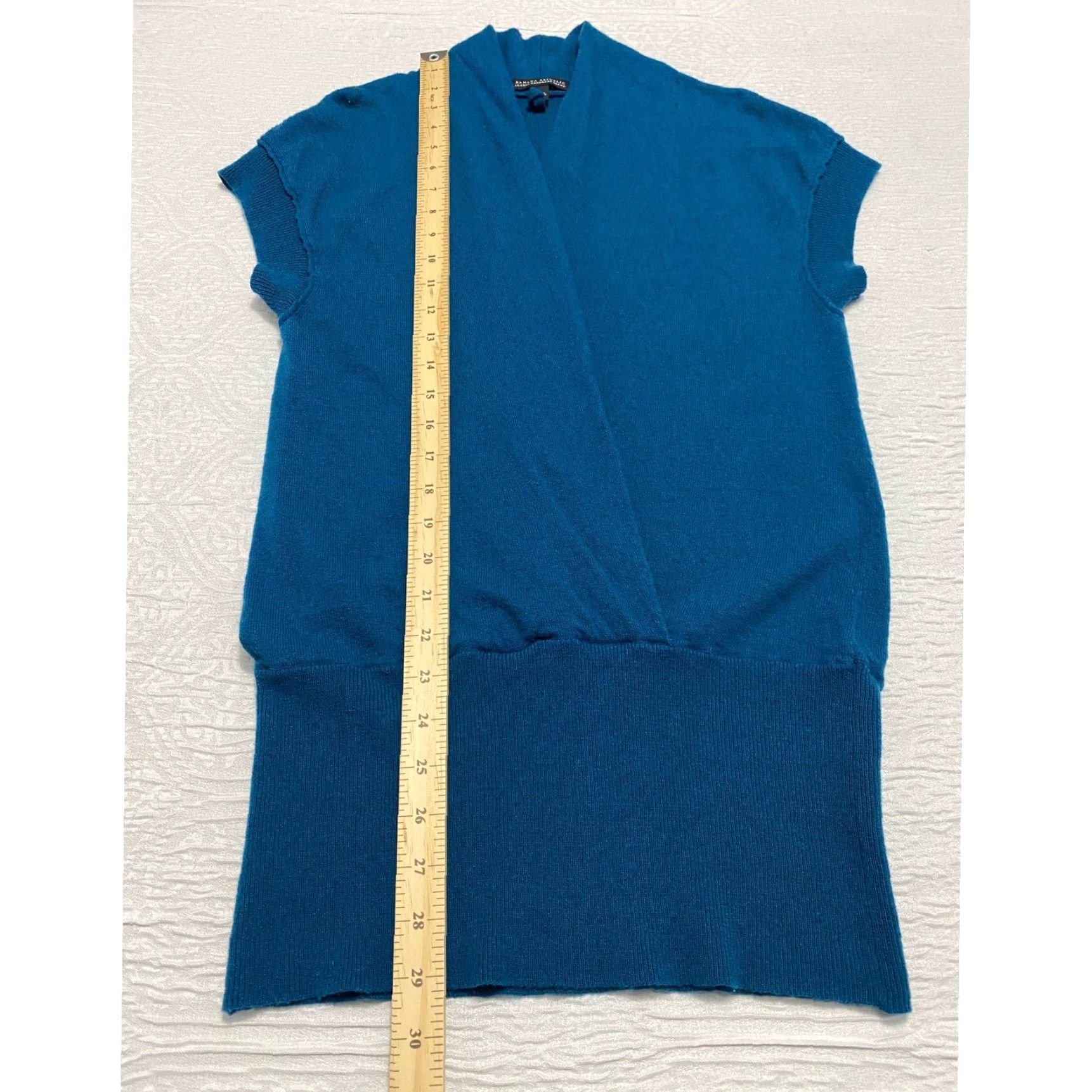 Banana Republic Banana Republic Women's Cardigan Sweater Open Front Sleeveless Blue Size S Size S / US 4 / IT 40 - 5 Thumbnail
