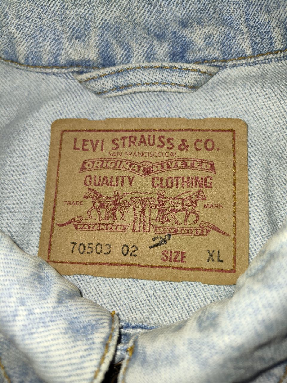 Levi's Vintage Levi's Denim Jacket Size US L / EU 52-54 / 3 - 9 Thumbnail