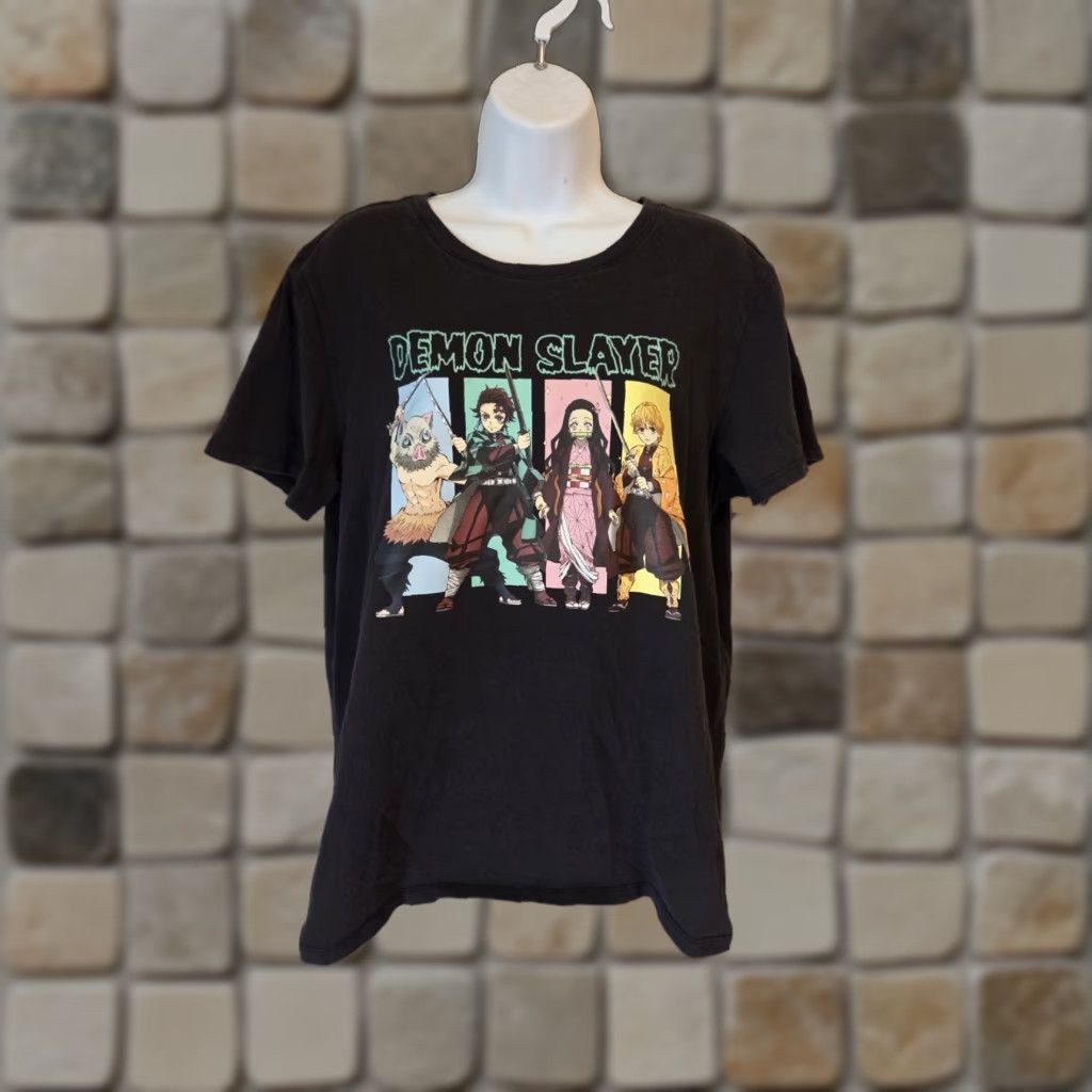 Vintage Demon Slayer T-Shirt Womens XL Black Small Panel Official Kimetsu No Yaiba Group Size XL / US 12-14 / IT 48-50 - 1 Thumbnail