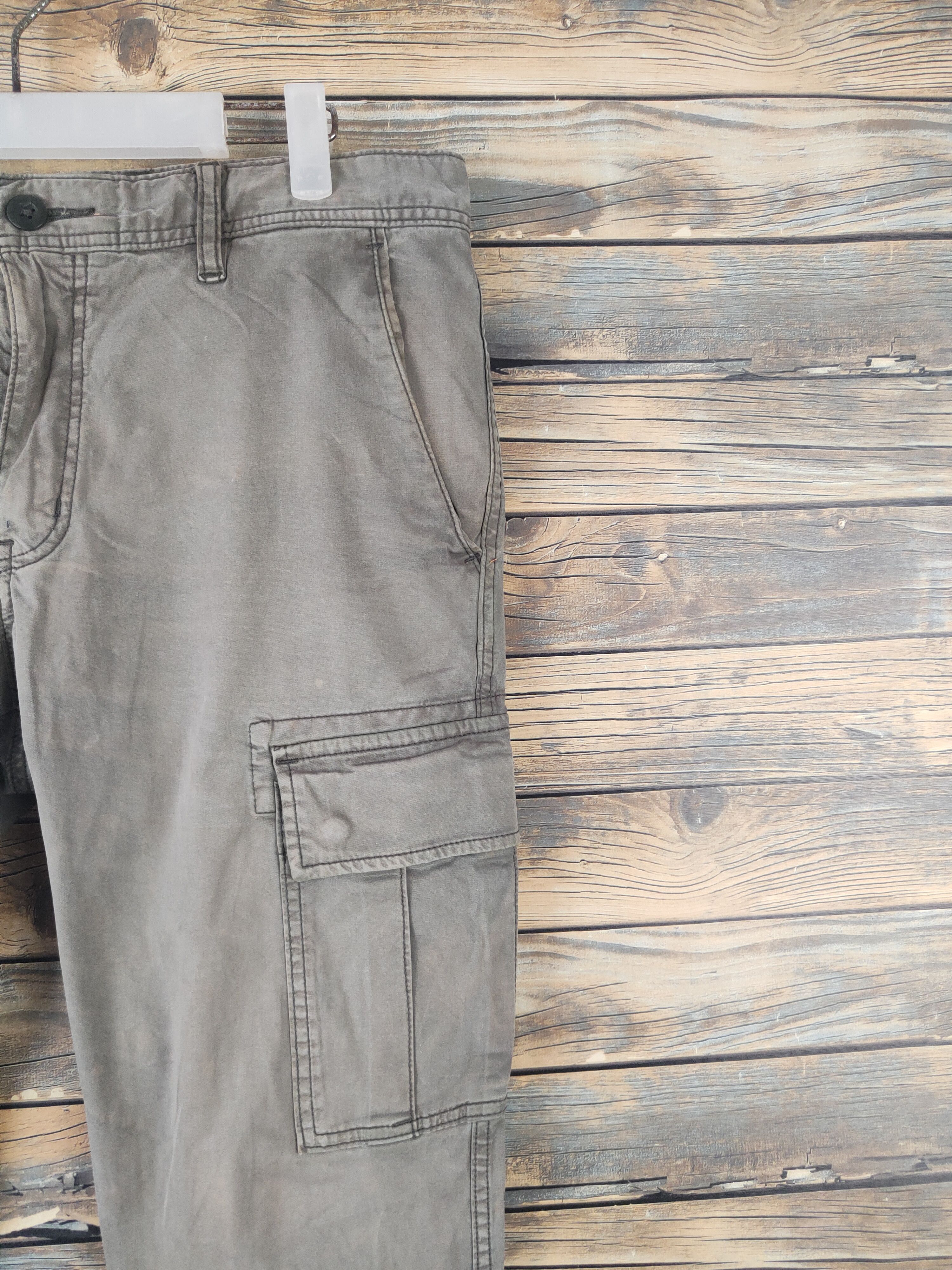 Uniqlo DL Uniqlo Olive Faded Multipocket Cargo Pants #1866 Size US 33 - 5 Thumbnail