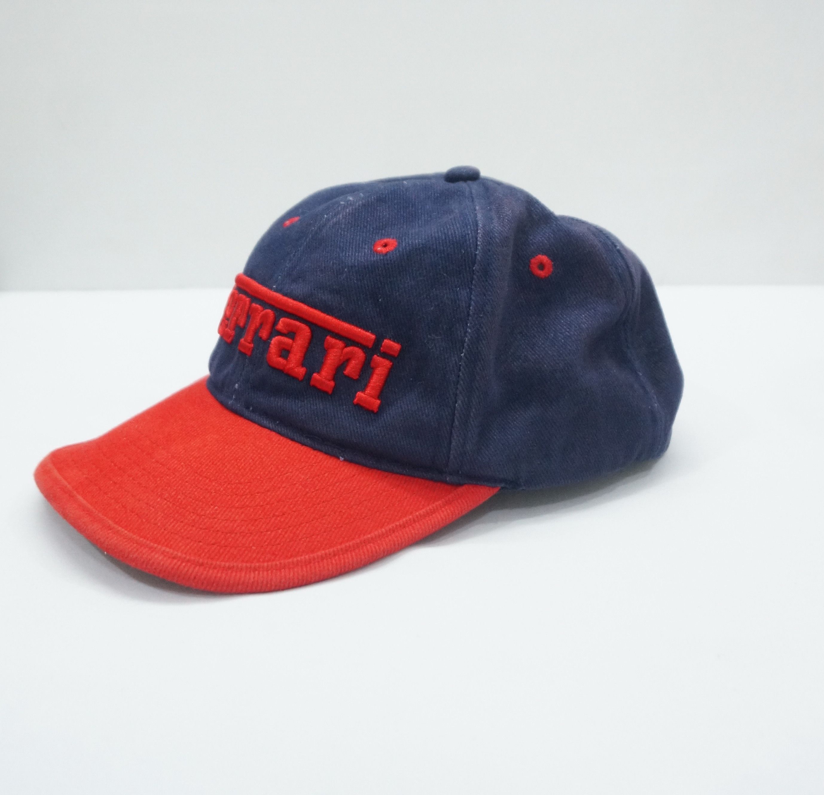 Ferrari FERRARI Vintage 3D Logo Official Cap Size ONE SIZE - 3 Thumbnail