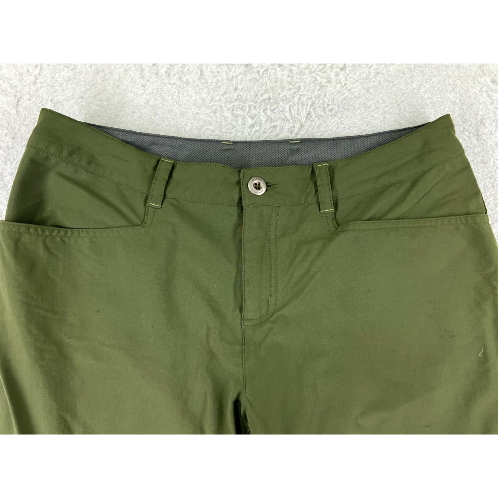 Patagonia Patagonia Pants Womens 8 Green Rock Capri Nylon Blend Hiking Capris 30x21 Men/Women? Size 30" / US 8 / IT 44 - 4 Thumbnail