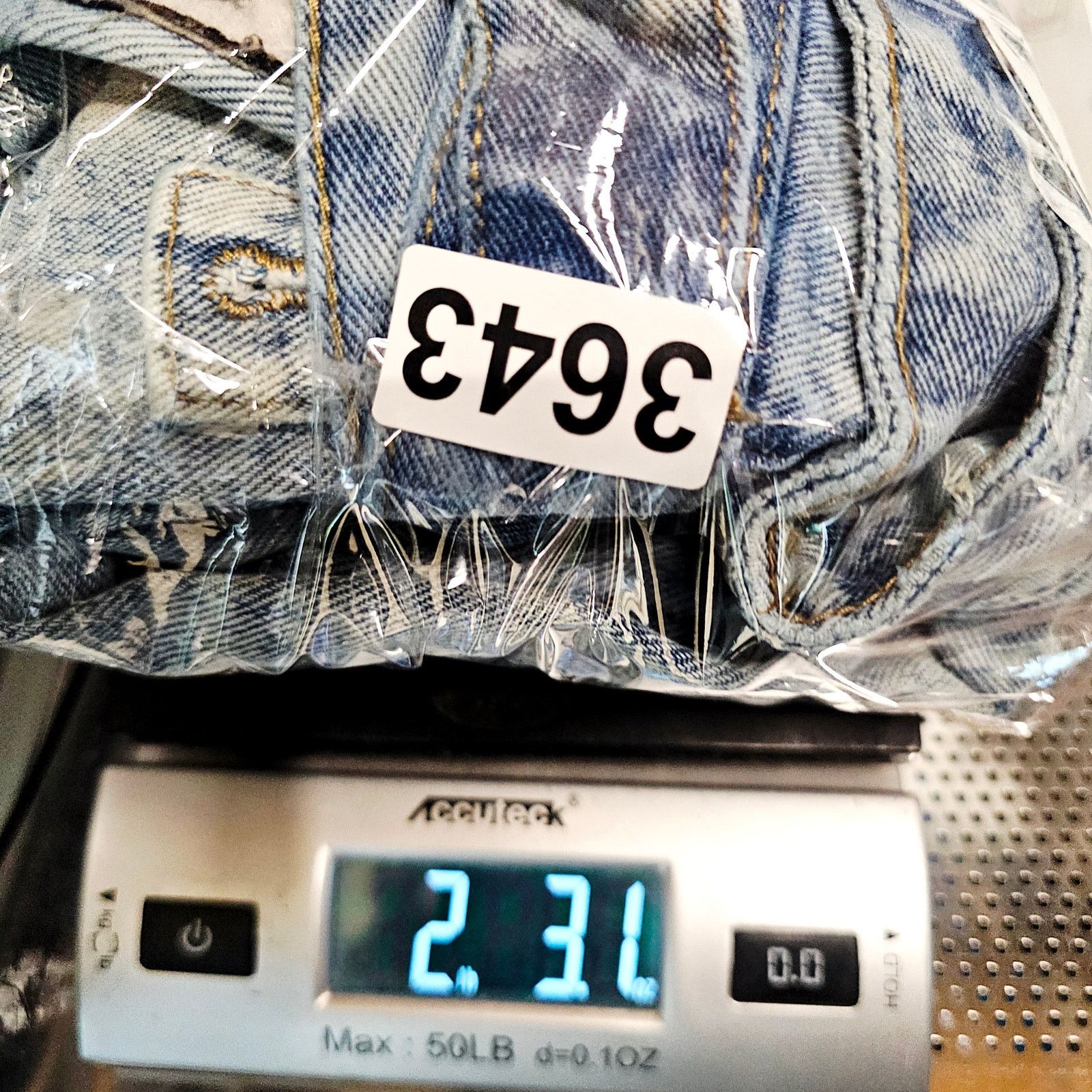 Asos ASOS Retro Denim Jacket Patches Light Blue M 3643 Size US M / EU 48-50 / 2 - 11 Thumbnail