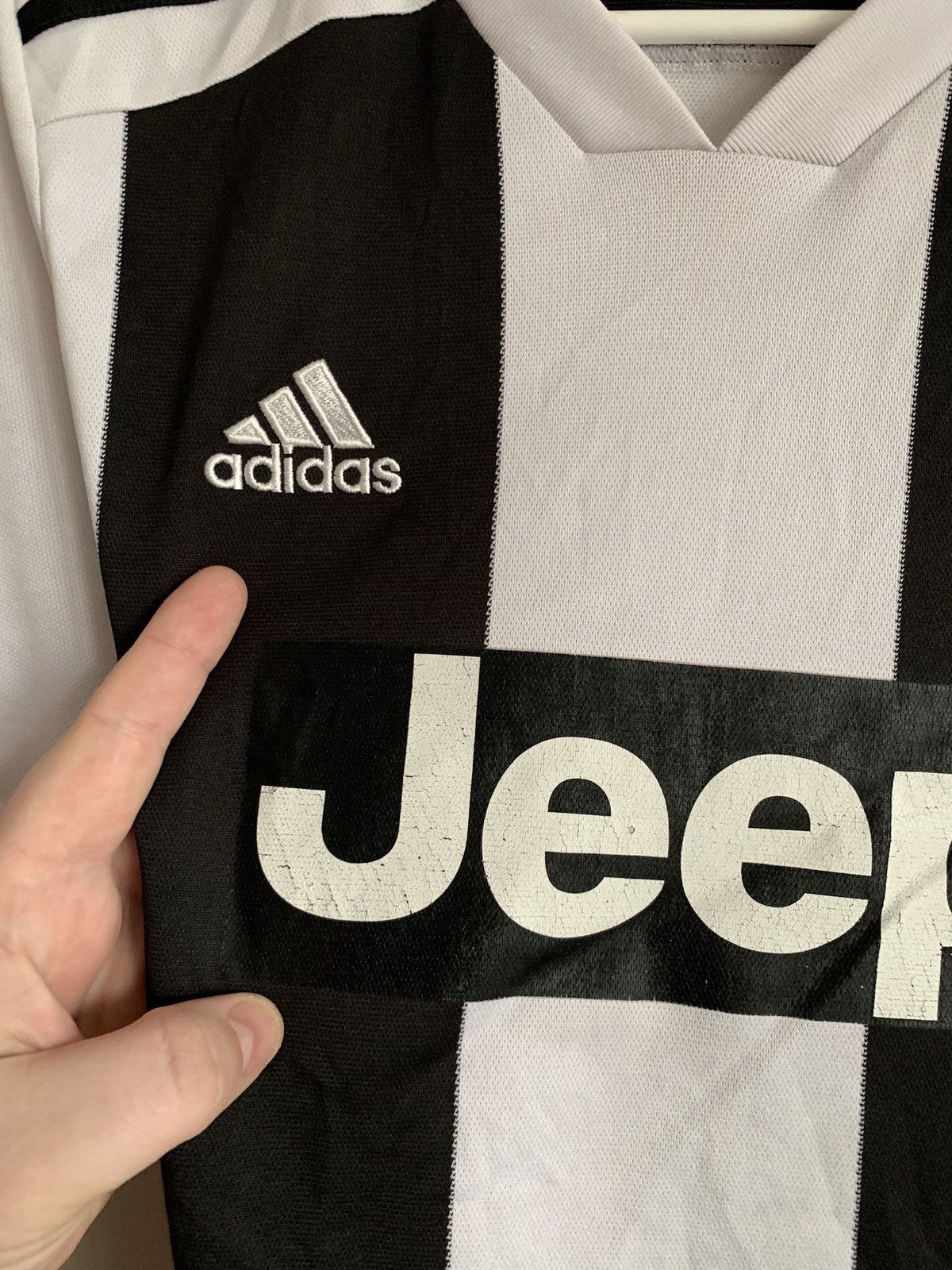Adidas Juventus 2019 Home Football Shirt Adidas Soccer Jersey Sz S Size US S / EU 44-46 / 1 - 9 Thumbnail