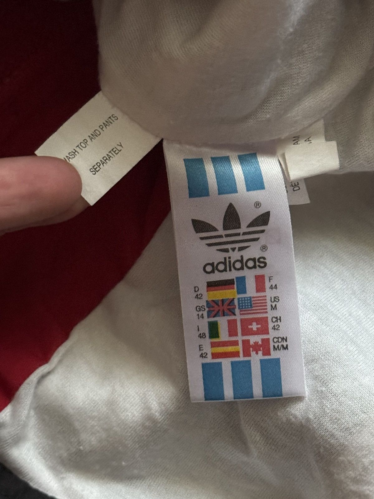 Adidas × Vintage Adidas M all printed multicolour zip bomber olympic jacket Size US M / EU 48-50 / 2 - 16 Thumbnail