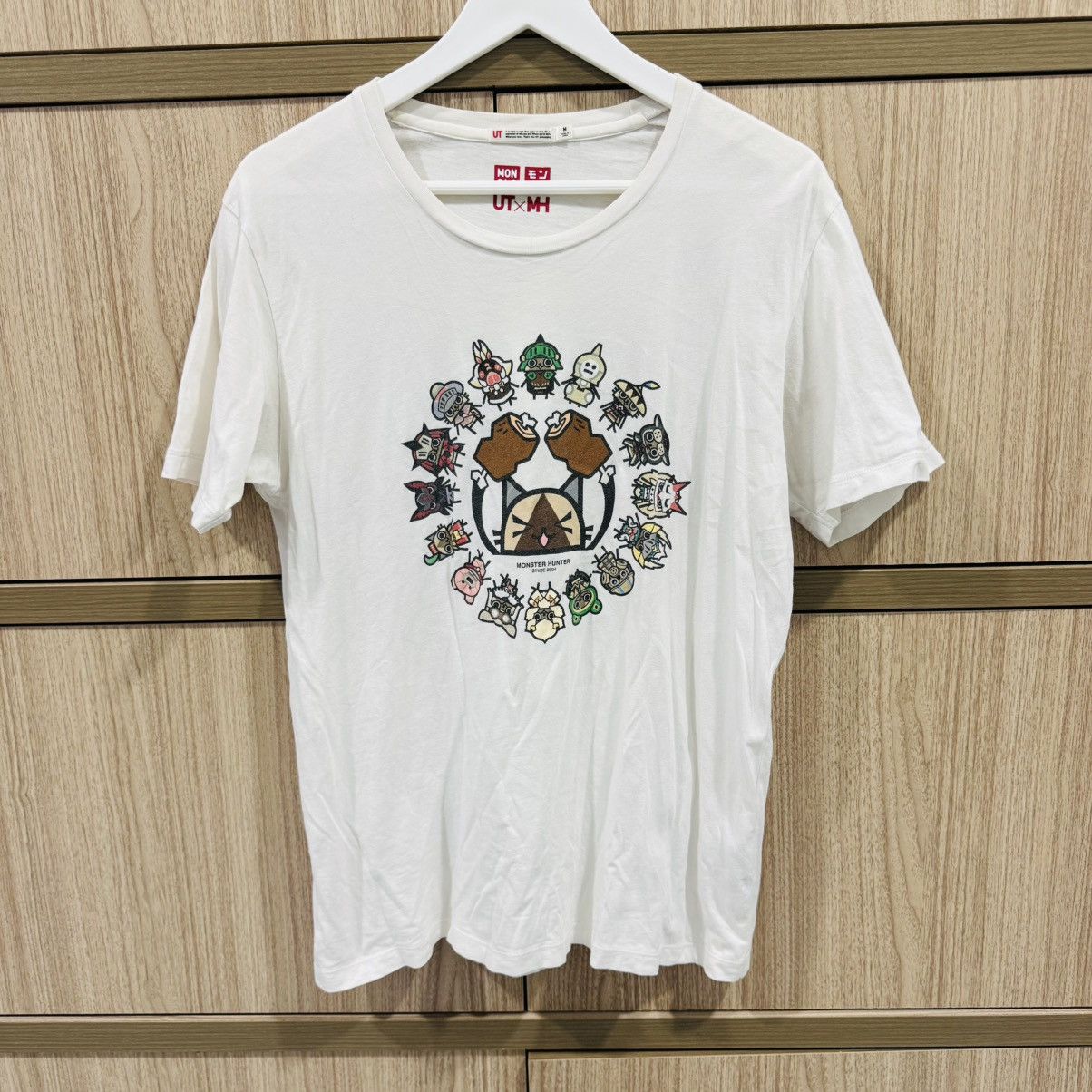 Anime Monster Hunter Tee Size US M / EU 48-50 / 2 - 1 Thumbnail