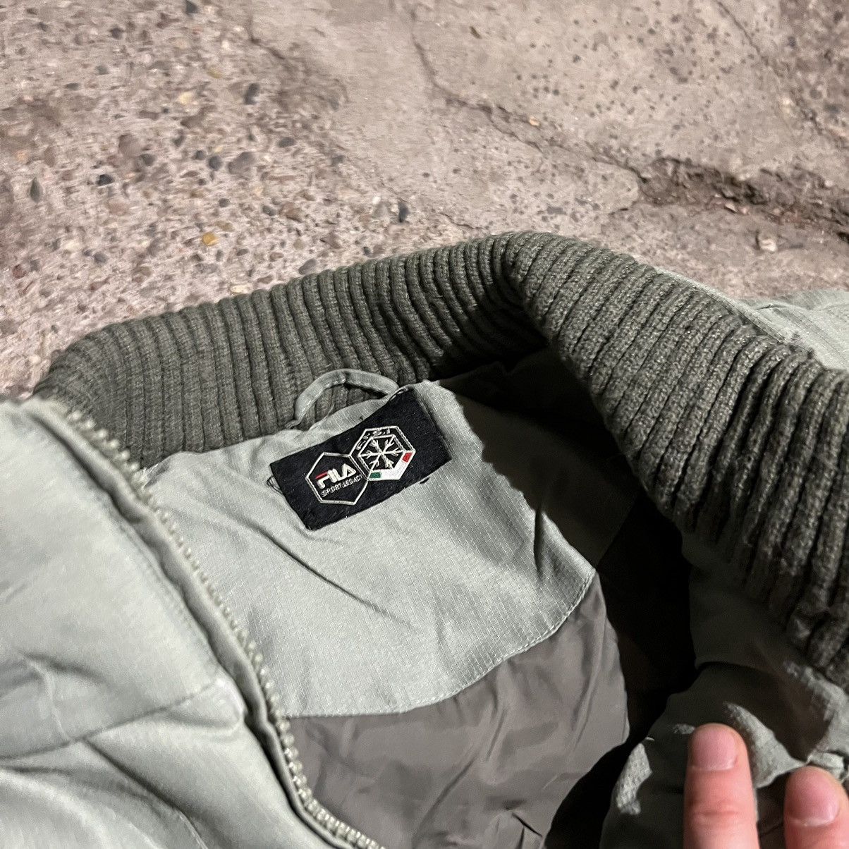 Gap × Vintage Olive Green Puffer Fila Vest Goose Down Size US L / EU 52-54 / 3 - 6 Thumbnail
