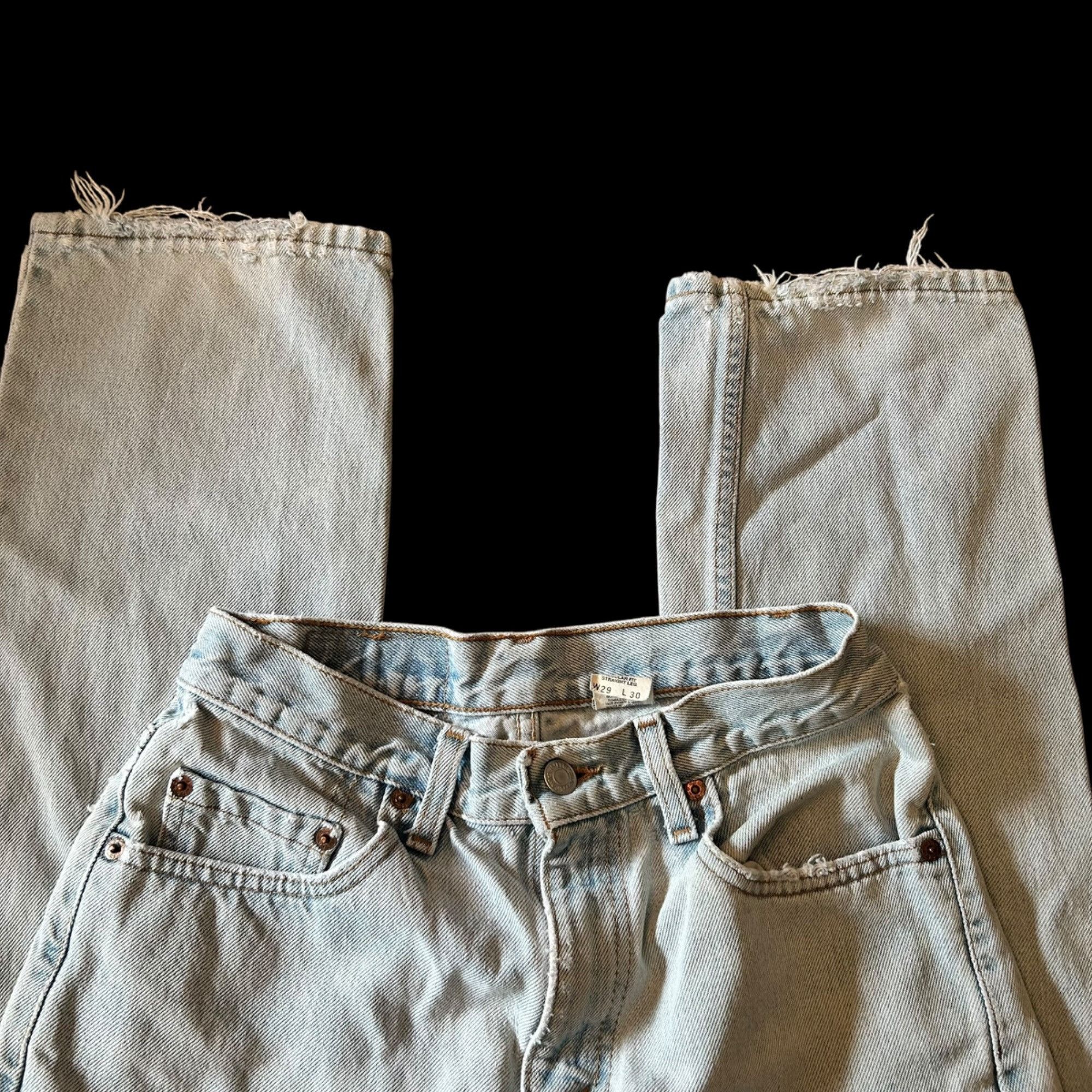 Levi's Vintage Clothing Vintage Levi's 505 Relaxed Fit Straight Leg Light Wash Denim Size US 29 - 2 Thumbnail