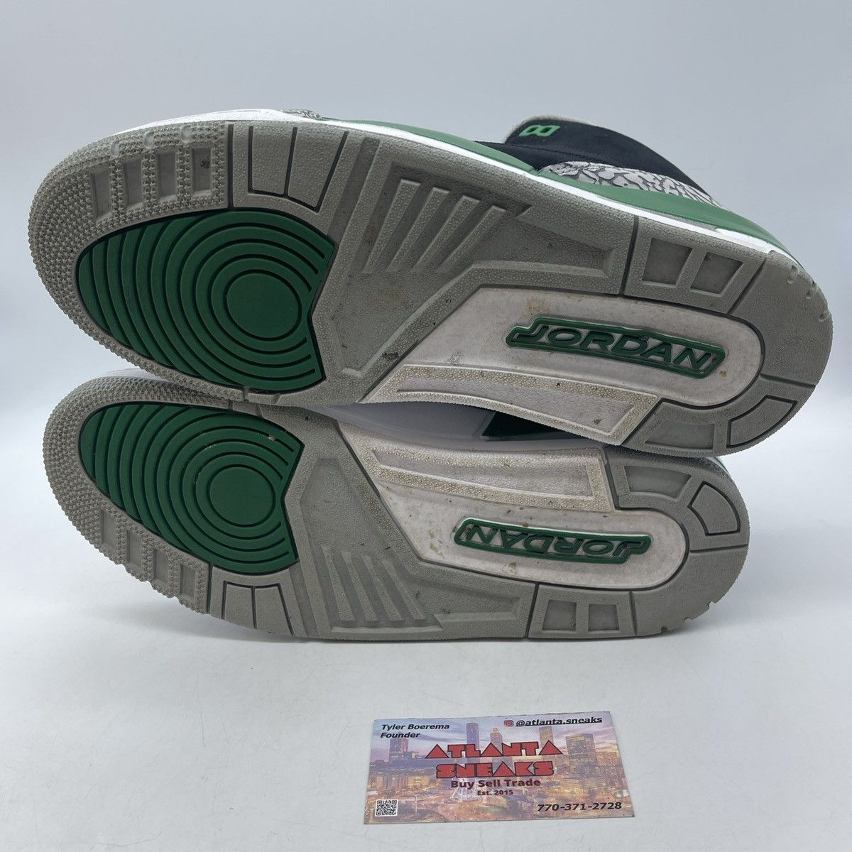 Jordan Brand Air Jordan 3 pine green Size US 9.5 / EU 42-43 - 7 Thumbnail