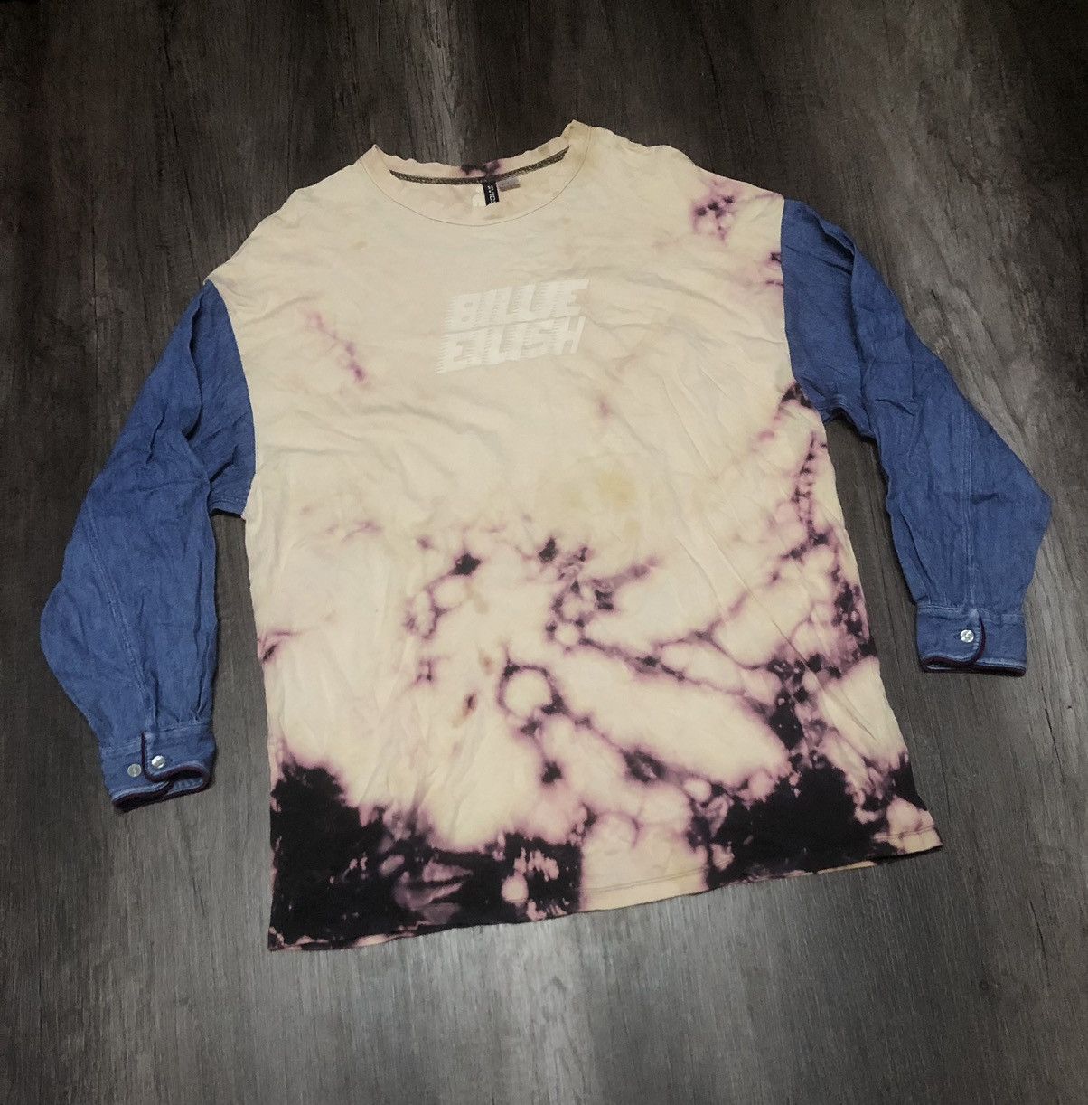 Billie Eilish × H&M BILLIE EILISH x DIVIDED H&M COPYRIGHT 2020 Size US XL / EU 56 / 4 - 12 Thumbnail