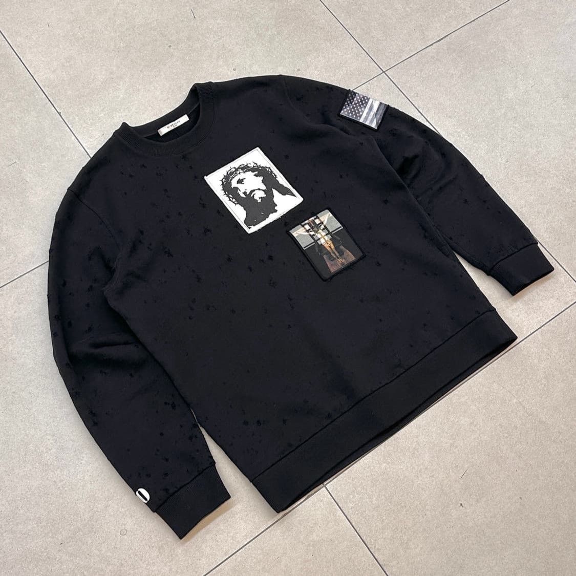 Givenchy Givenchy Runway Limited Distressed Jesus Patch Sweatshirt Size US L / EU 52-54 / 3 - 2 Thumbnail