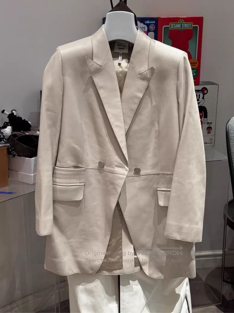 Hermes Hermes Glacier White Apricot Color Lamb Leather Jacket and Size XS / US 0-2 / IT 36-38 - 1 Thumbnail