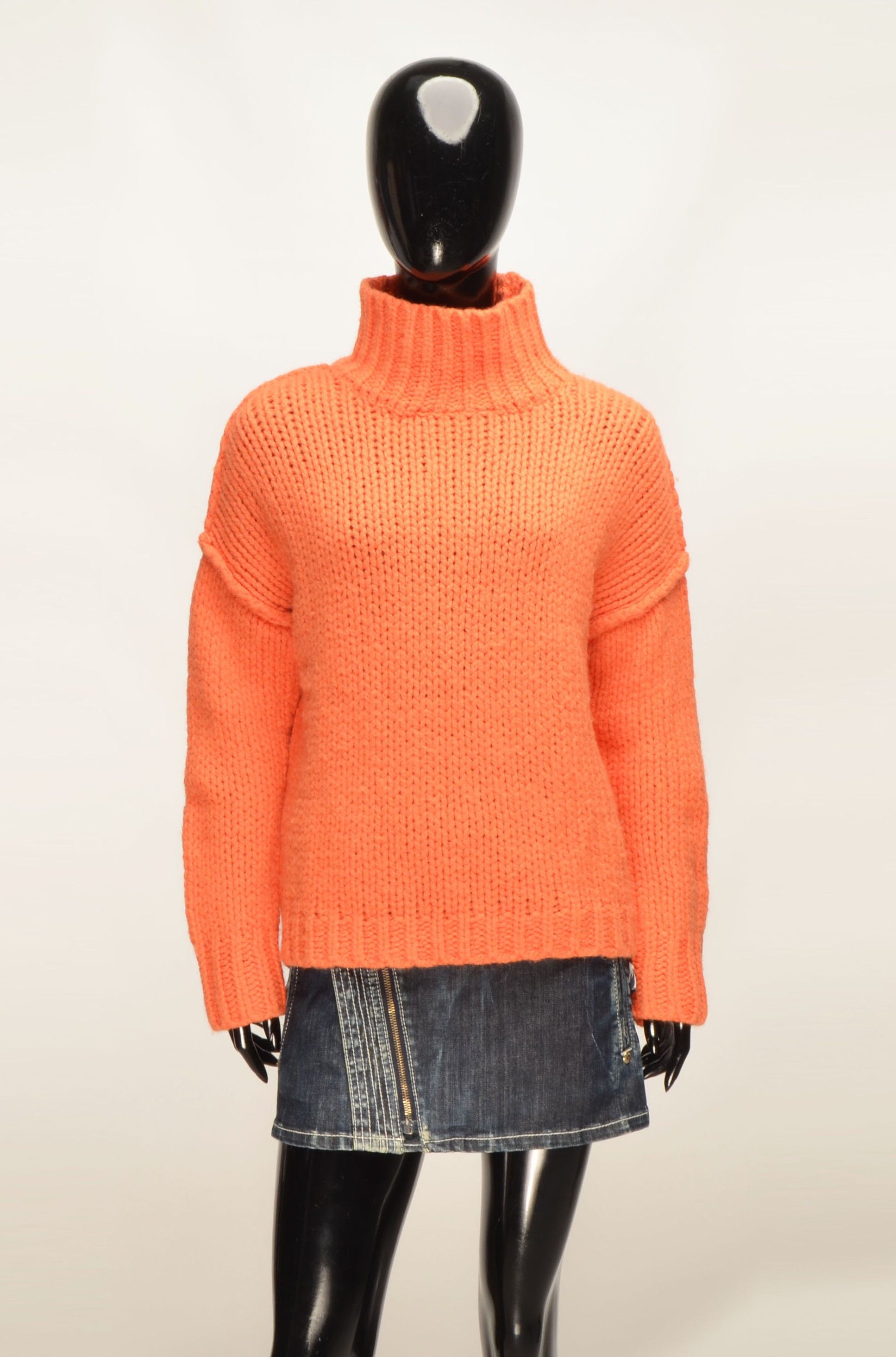 Hugo Boss Hugo Boss Wool Alpaca Orange Chunky Knit Turtleneck Sweater Size S / US 4 / IT 40 - 1 Thumbnail