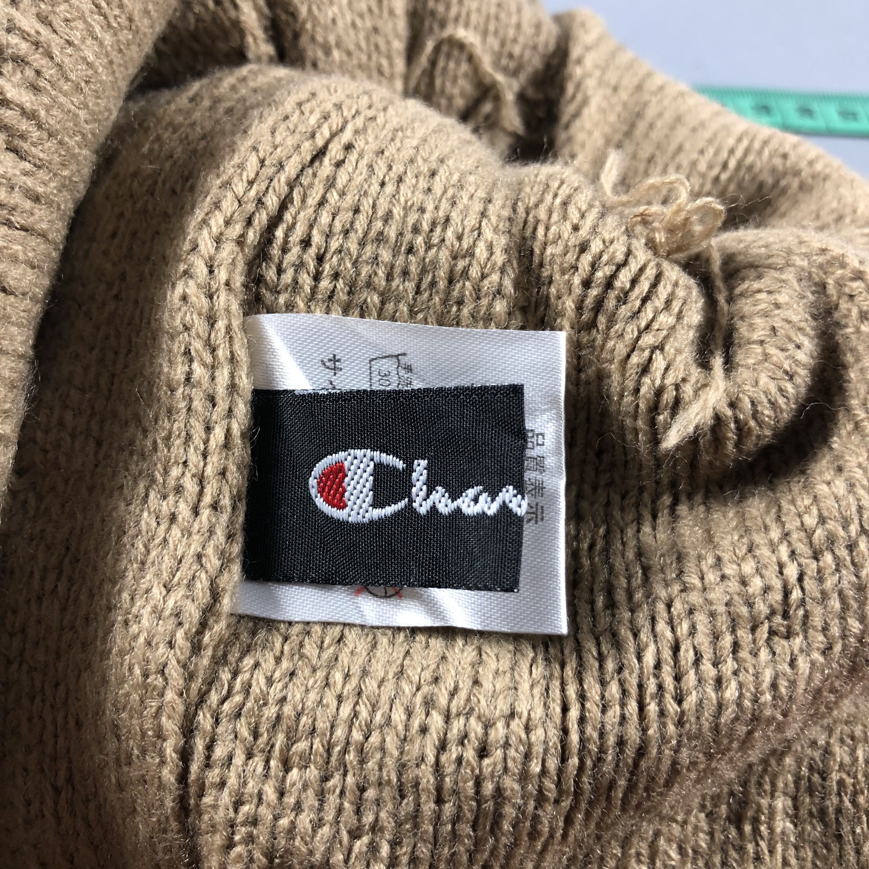 Champion Champion Cable Knit Bobble Beanie Snow Cap B514 Size ONE SIZE - 5 Thumbnail