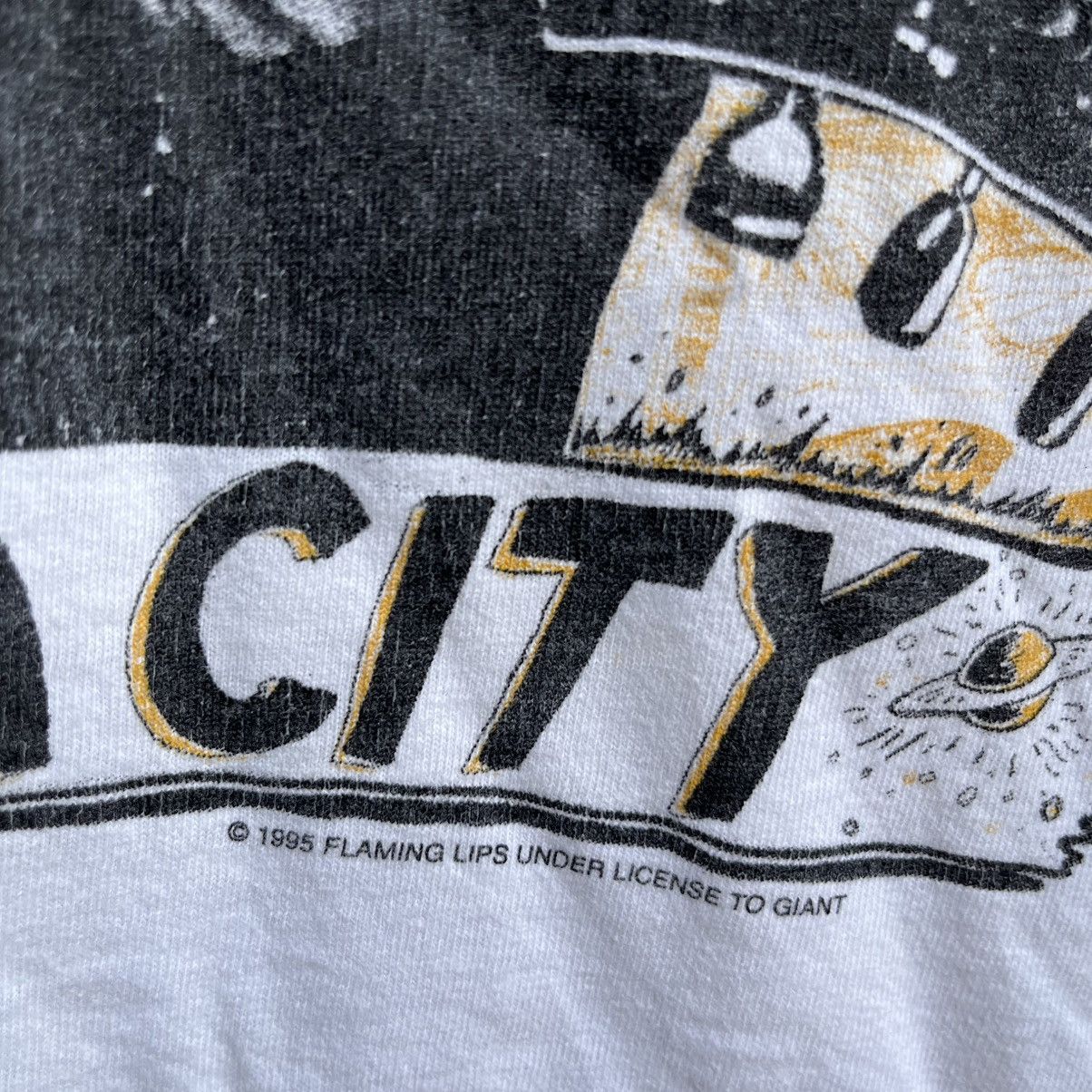 Band Tees Vintage rare 90s THE FLAMING LIPS band tee oklahama city Size US L / EU 52-54 / 3 - 4 Thumbnail