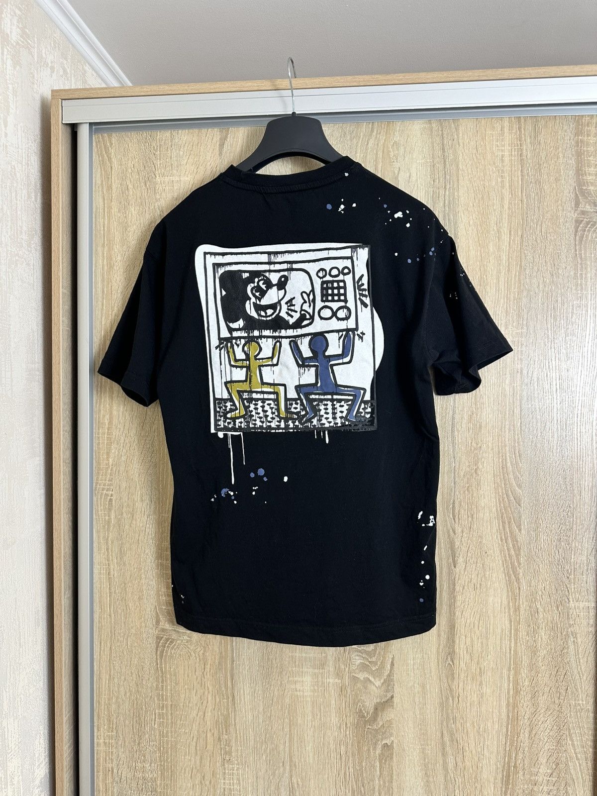Keith Haring 🔥 Disney Mickey Mouse x Keith Haring Art Paint Logo Tee Size US S / EU 44-46 / 1 - 1 Thumbnail