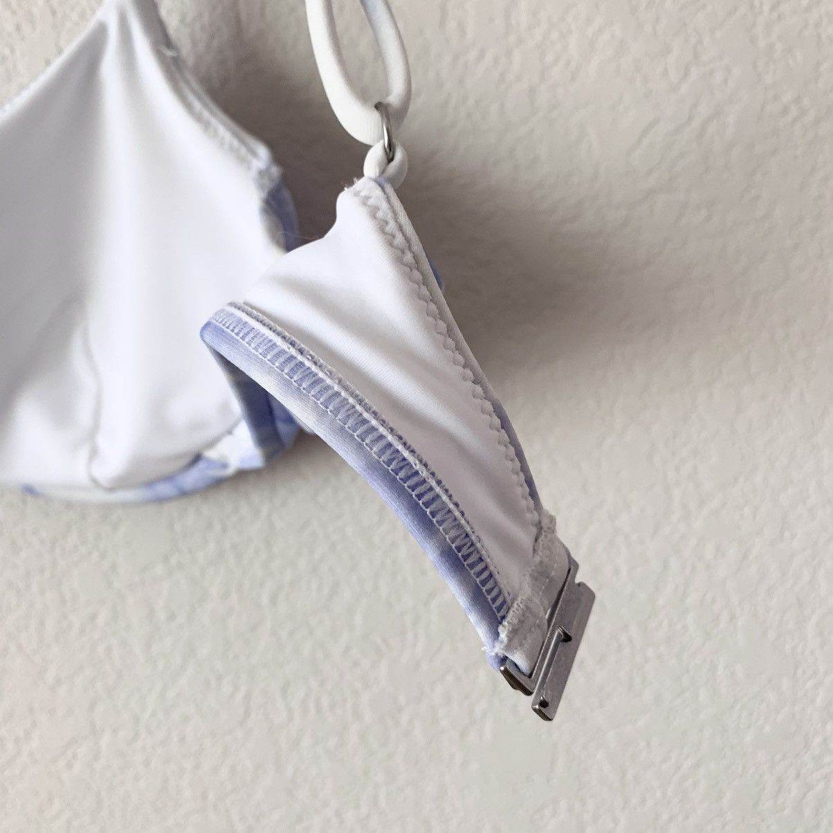 Jonathan Simkhai Jonathan Simkhai cloudy bikini top size M Size ONE SIZE - 6 Thumbnail
