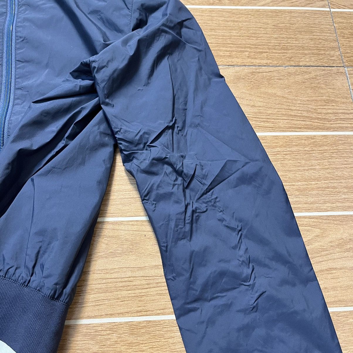 Prada Prada Luna Rossa Windstopper Gore Tex Jacket Size M / US 6-8 / IT 42-44 - 9 Thumbnail