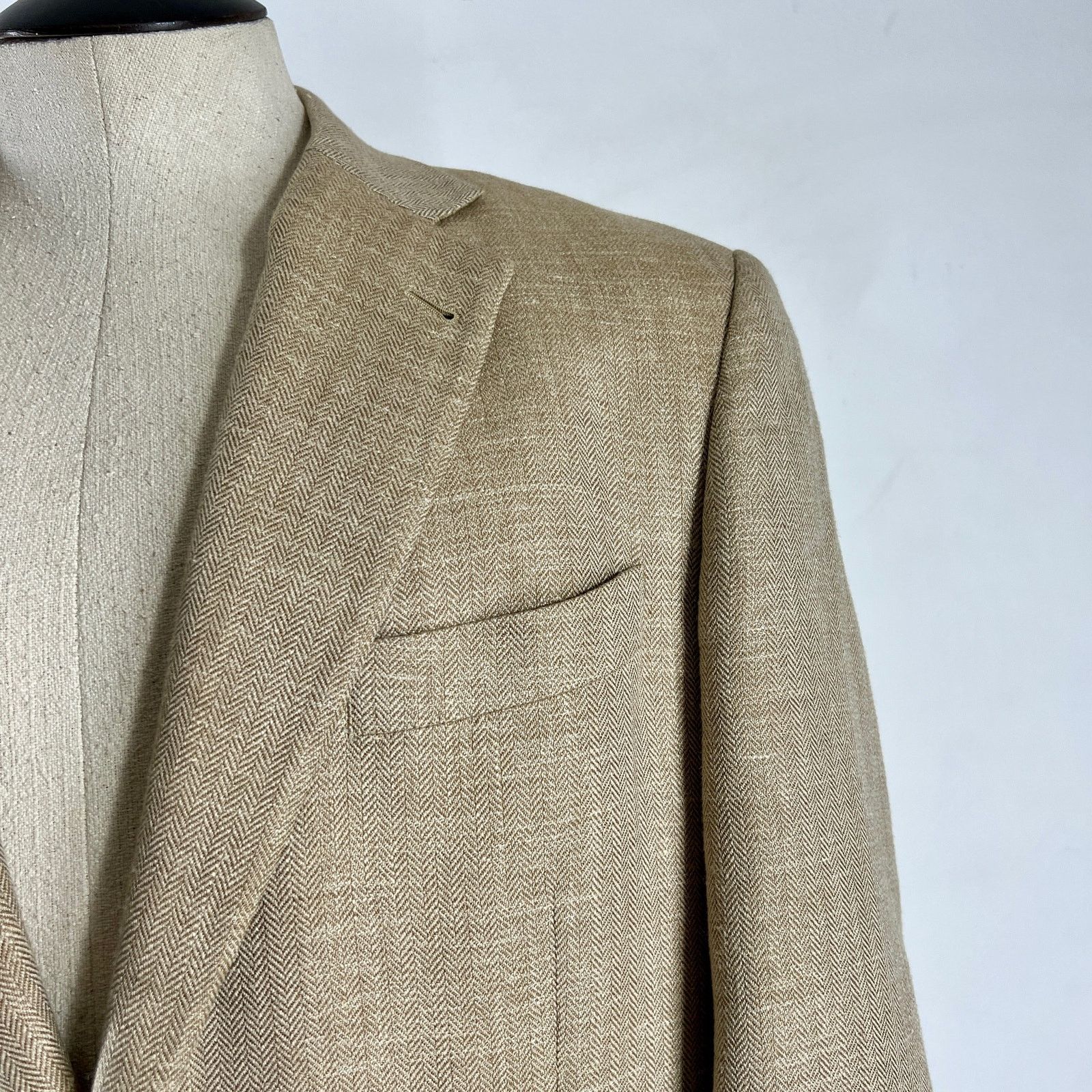 Brooks Brothers Brooks Brothers Madison Mens Silk Blazer Beige Jacket Sz 41R Size US M / EU 48-50 / 2 - 5 Thumbnail