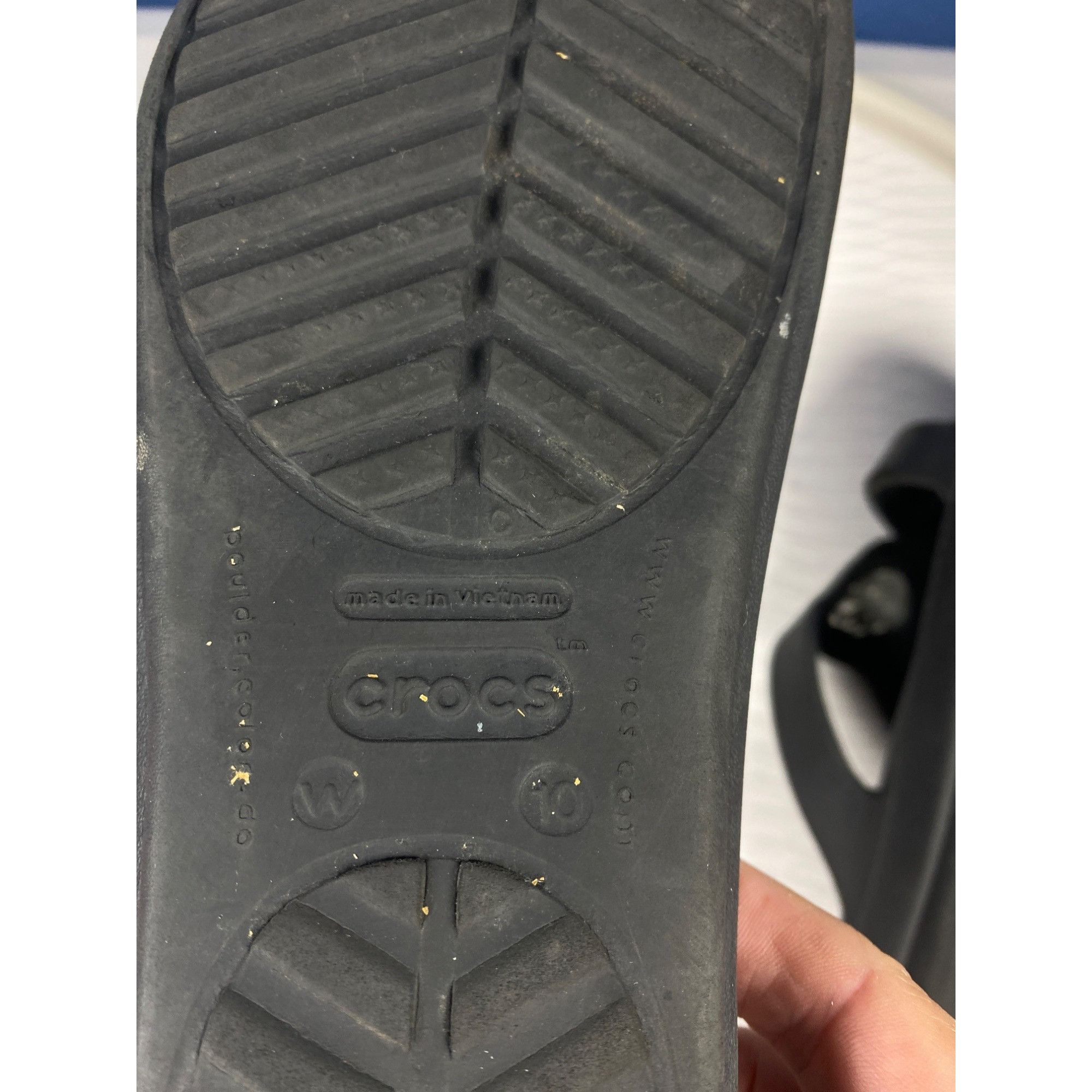 Crocs Crocs Sanrah Women's 10 Black Slides Sandals Flats Slip On S Size US 10 / IT 40 - 6 Thumbnail