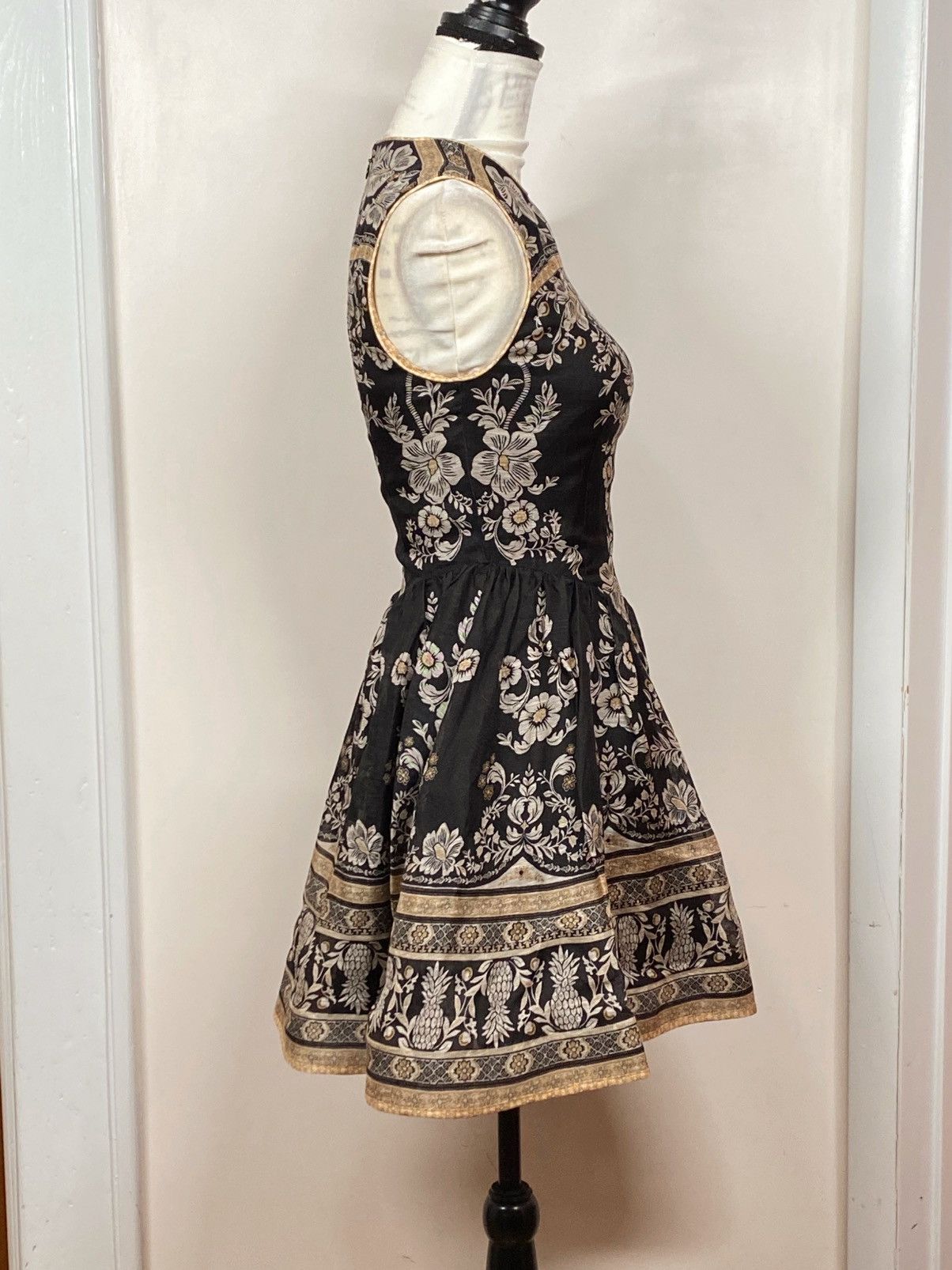 Zimmermann Zimmermann Balance Peplum Mini Dress size 0/us size 4 Size S / US 4 / IT 40 - 14 Thumbnail