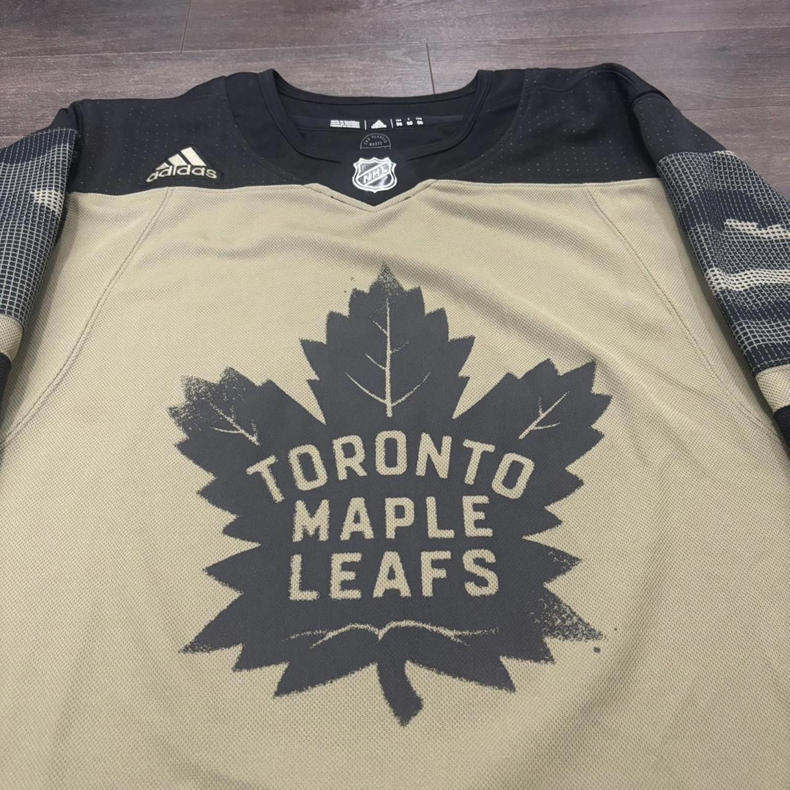 Other Toronto maple leafs camo military jersey Size US L / EU 52-54 / 3 - 2 Thumbnail