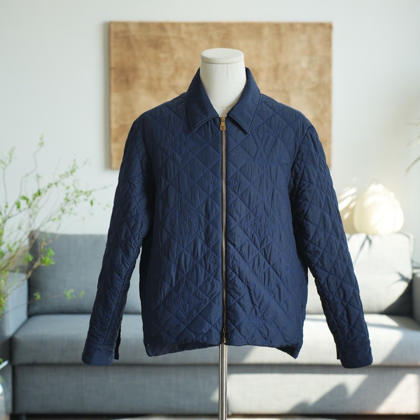 Louis Vuitton Louis Vuitton Cotton Blue Heavy Coat m Men Size US M / EU 48-50 / 2 - 1 Thumbnail