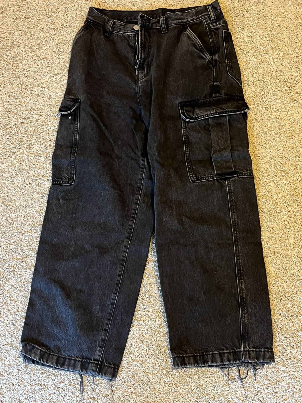 H&M H&M Black Baggy Cargo Denim Pants Size US 30 / EU 46 - 1 Thumbnail