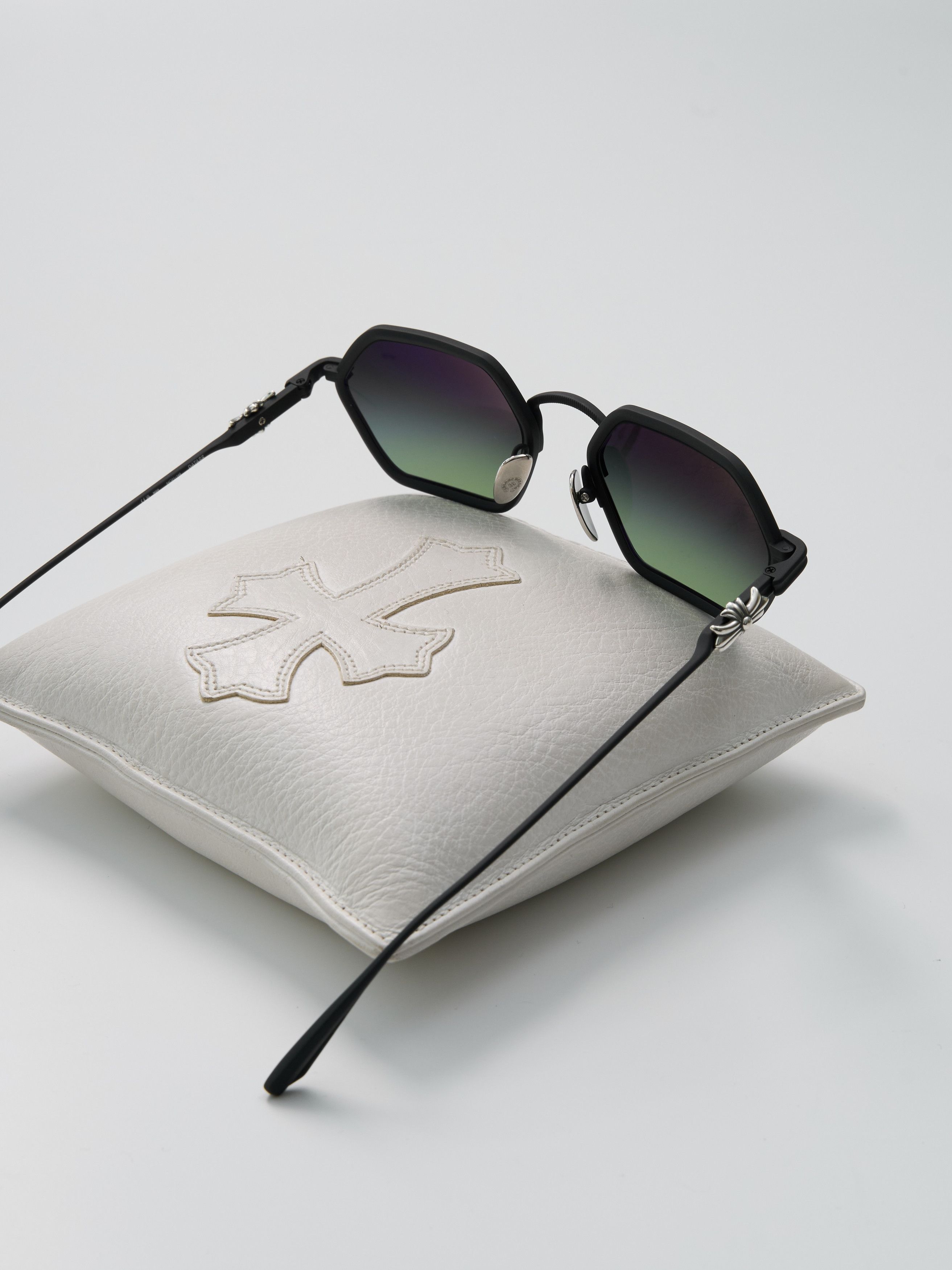 Chrome Hearts CHROME HEARTS DATASS Matte Black Size ONE SIZE - 9 Thumbnail