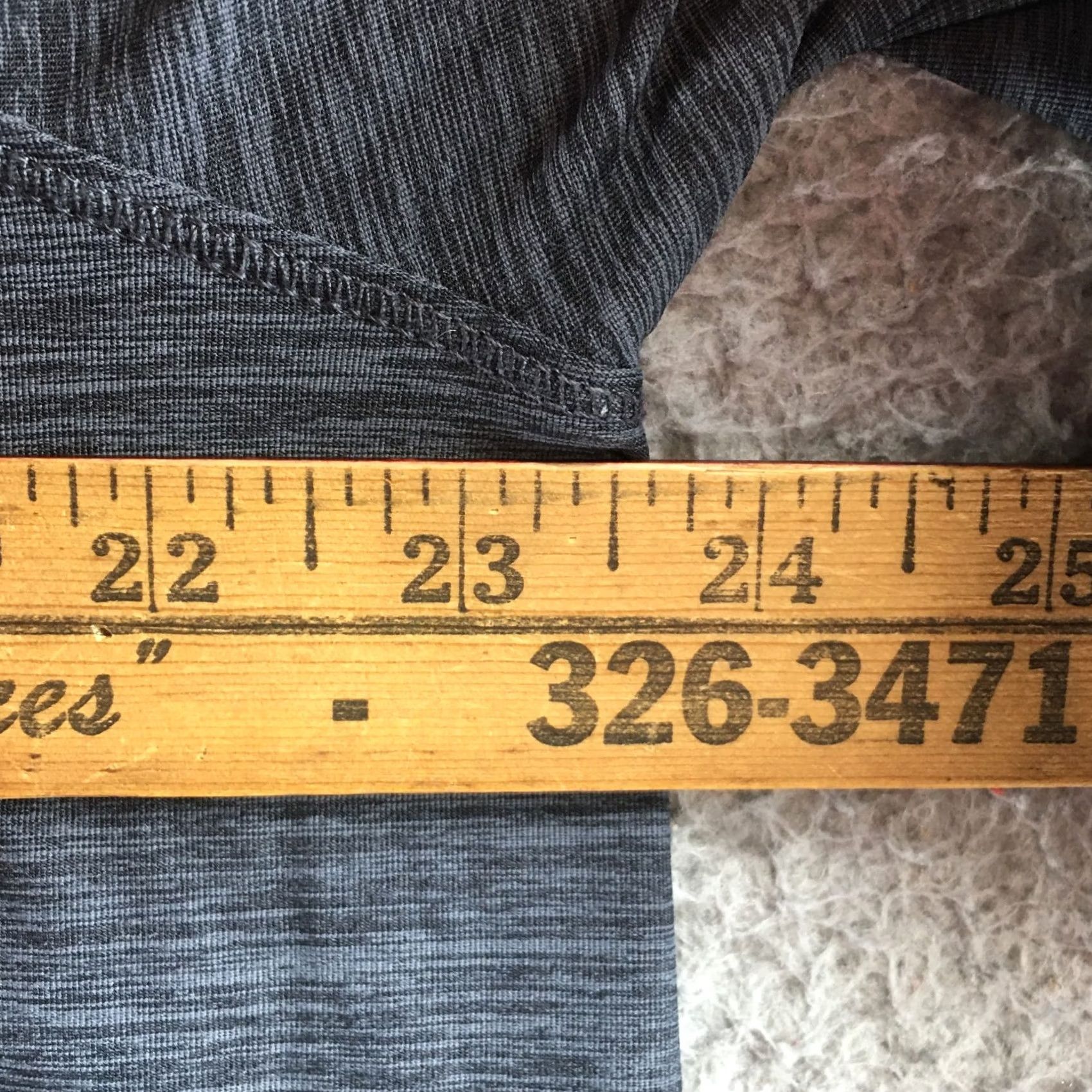 Calvin Klein Calvin Klein Quick Dry T-Shirt Womens 2X Gray Long Sleeve Pullover Crew Neck Size XXL / US 16-18 / IT 52-54 - 5 Thumbnail