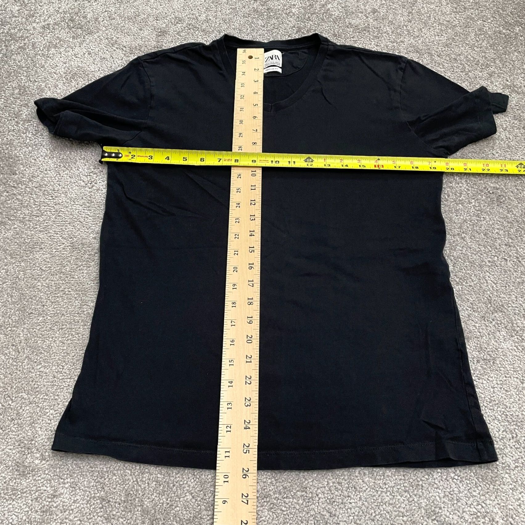 Zara Zara Regular Fit Basic T-Shirt Mens Medium Black V-Neck Short Sleeve Casual Tee Size US M / EU 48-50 / 2 - 7 Thumbnail