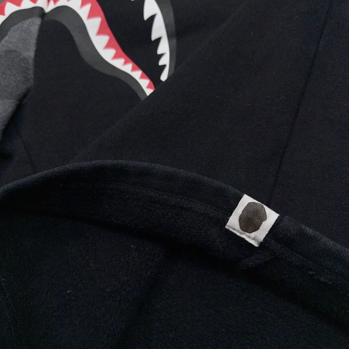 Bape Kids City Camo Shark Sweat Shorts Size US 28 / EU 44 - 6 Thumbnail