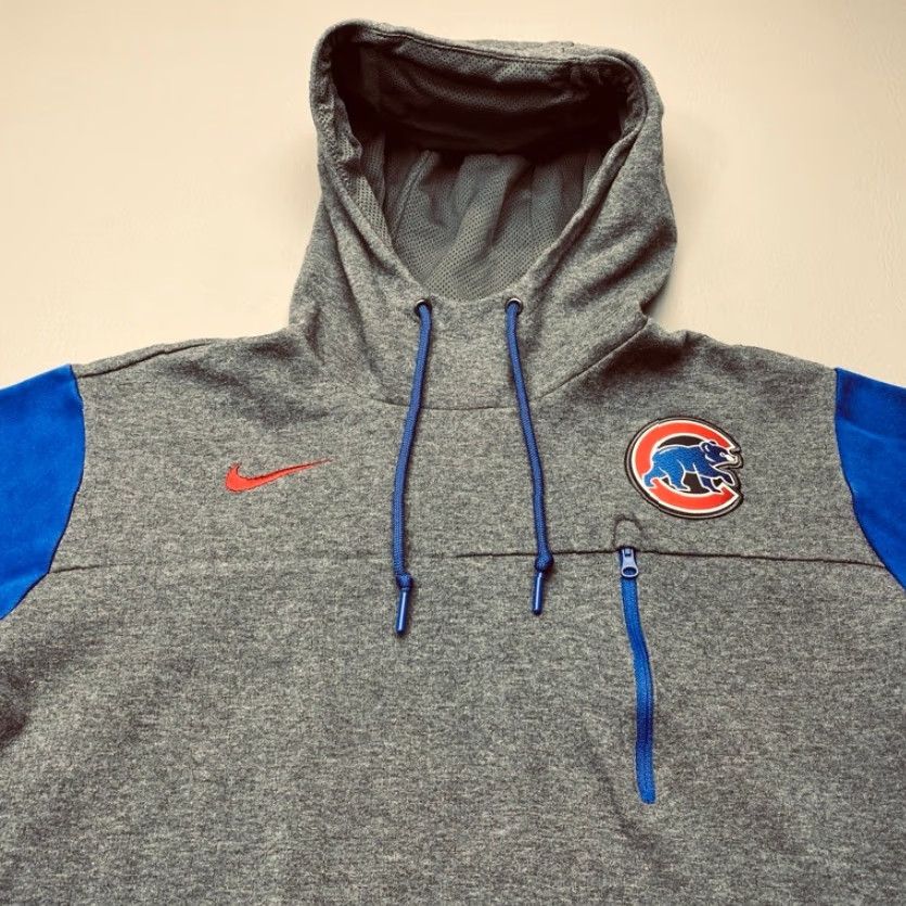 Nike NIKE BSBL CHICAGO CUBS Mens Large Hoodie Gray Chest Pocket Heavy Sweatshirt 8215 Size US L / EU 52-54 / 3 - 5 Thumbnail