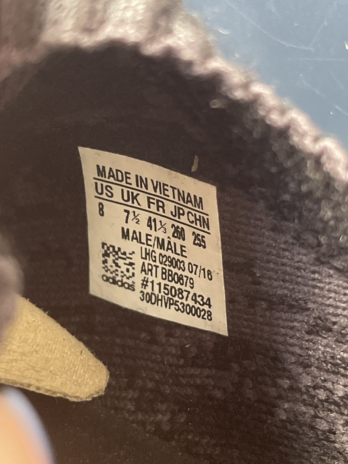 Adidas adidas NMD R1 Winter Wool Core Black Size US 8 / EU 41 - 7 Thumbnail