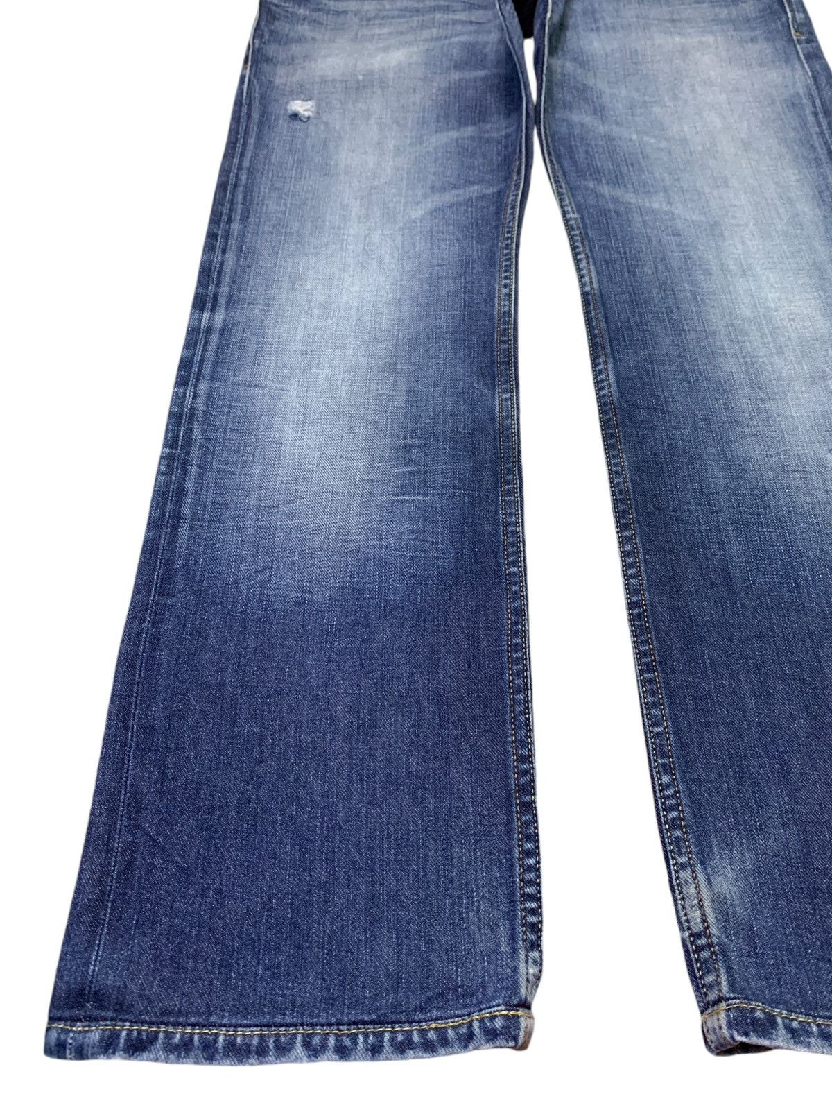 Diesel SALES🔥Vintage Diesel Faded Wash Distressed Button Fly Jeans Size US 33 - 6 Thumbnail