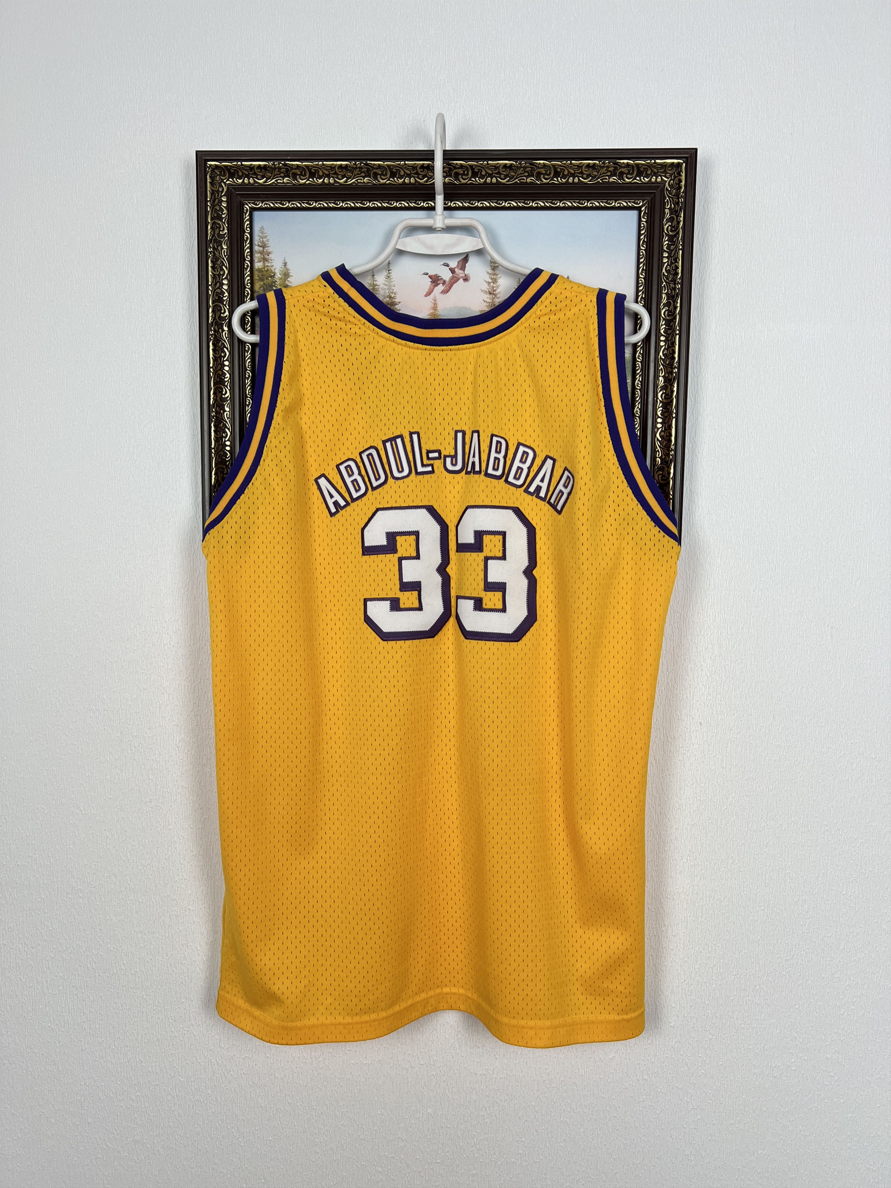 Champion Champion Europe KAREEM ABDUL-JABBAR Lakers Jersey Size US M / EU 48-50 / 2 - 8 Thumbnail