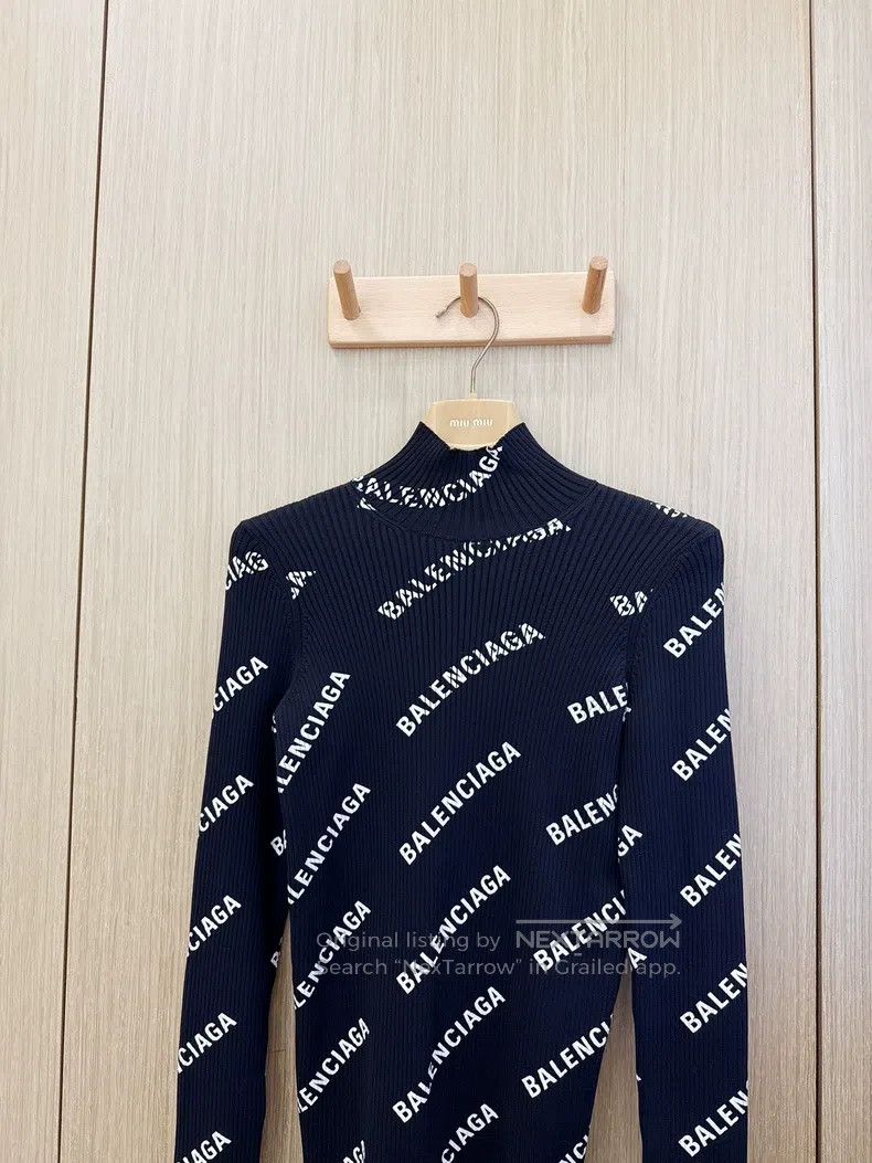 Balenciaga Balenciaga Full Print Letter Logo Open Back Slim Fit Knit Size US S / EU 44-46 / 1 - 2 Thumbnail