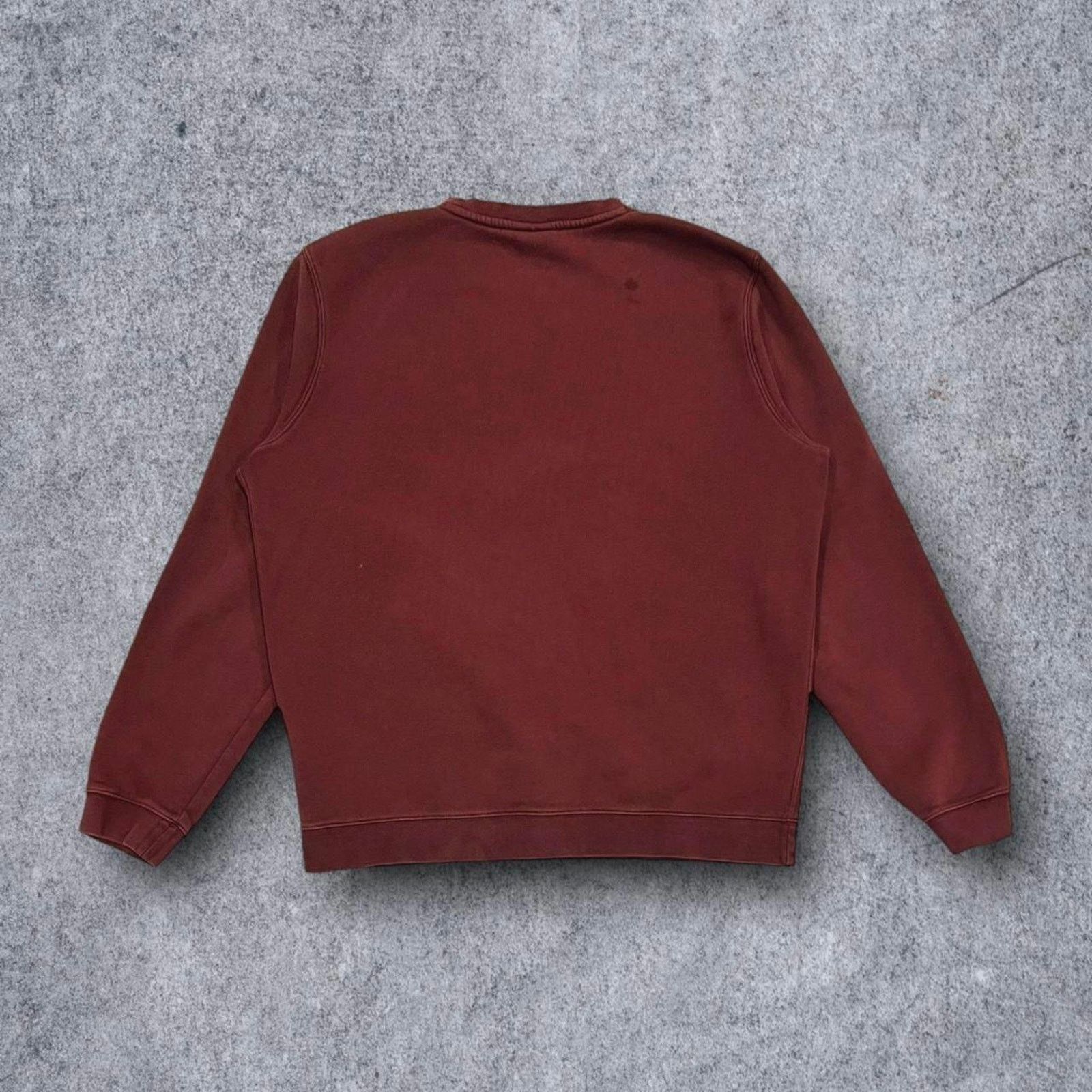Nike Nike Club Sports / Athletic Wear Burgundy Vintage Sweatshirt Size US L / EU 52-54 / 3 - 3 Thumbnail